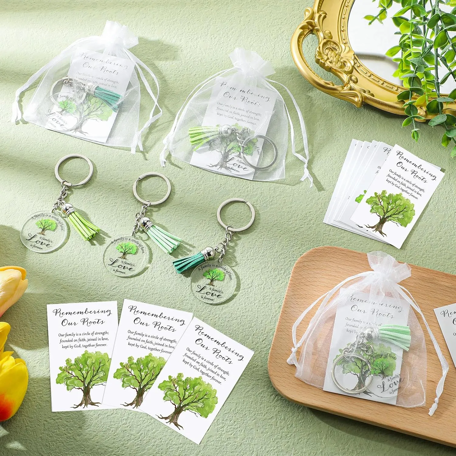 60 Sets Family Reunion Favors Family Tree Keychains with Inspirational Card and Gift Bags, Need to Tear off the Front Film