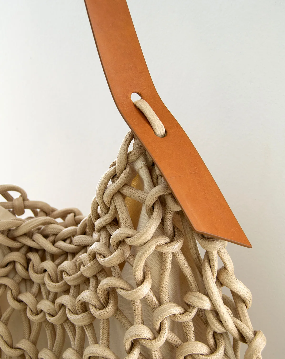 Alia leather bag