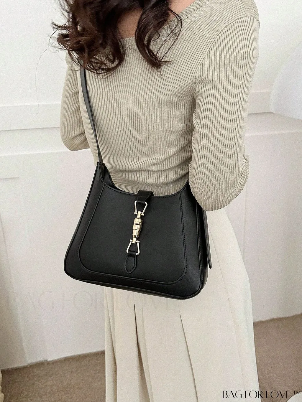 BagForLove - Stylish Adjustable Strap Hobo Bag with Chic Metal Accents