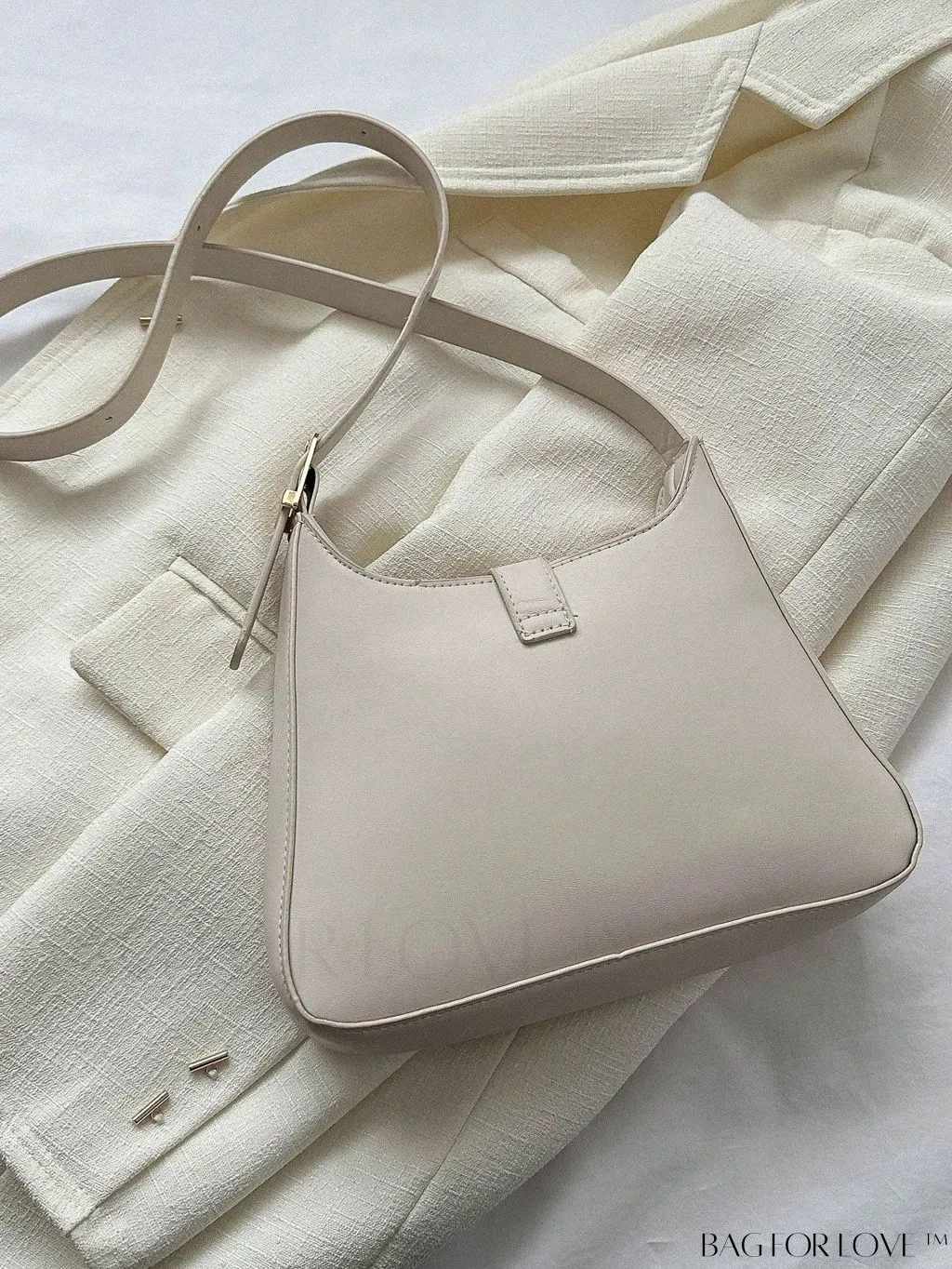BagForLove - Stylish Adjustable Strap Hobo Bag with Chic Metal Accents