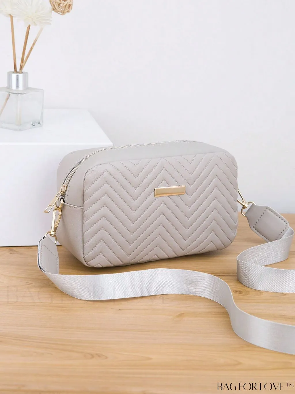 BagForLove - Stylish Square Bag with Mini Chevron Pattern and Metal Accents