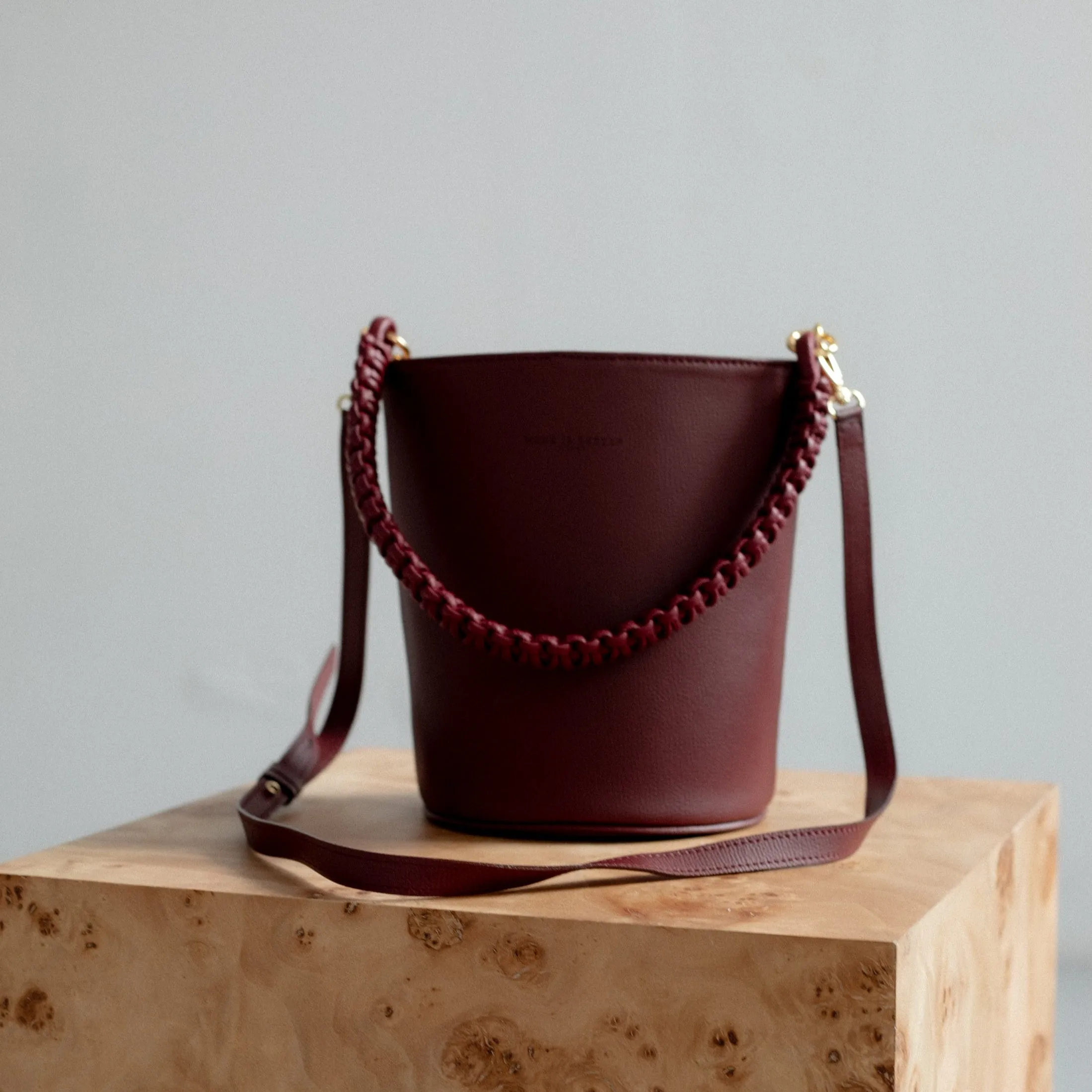 Bucket Bag Burgundy