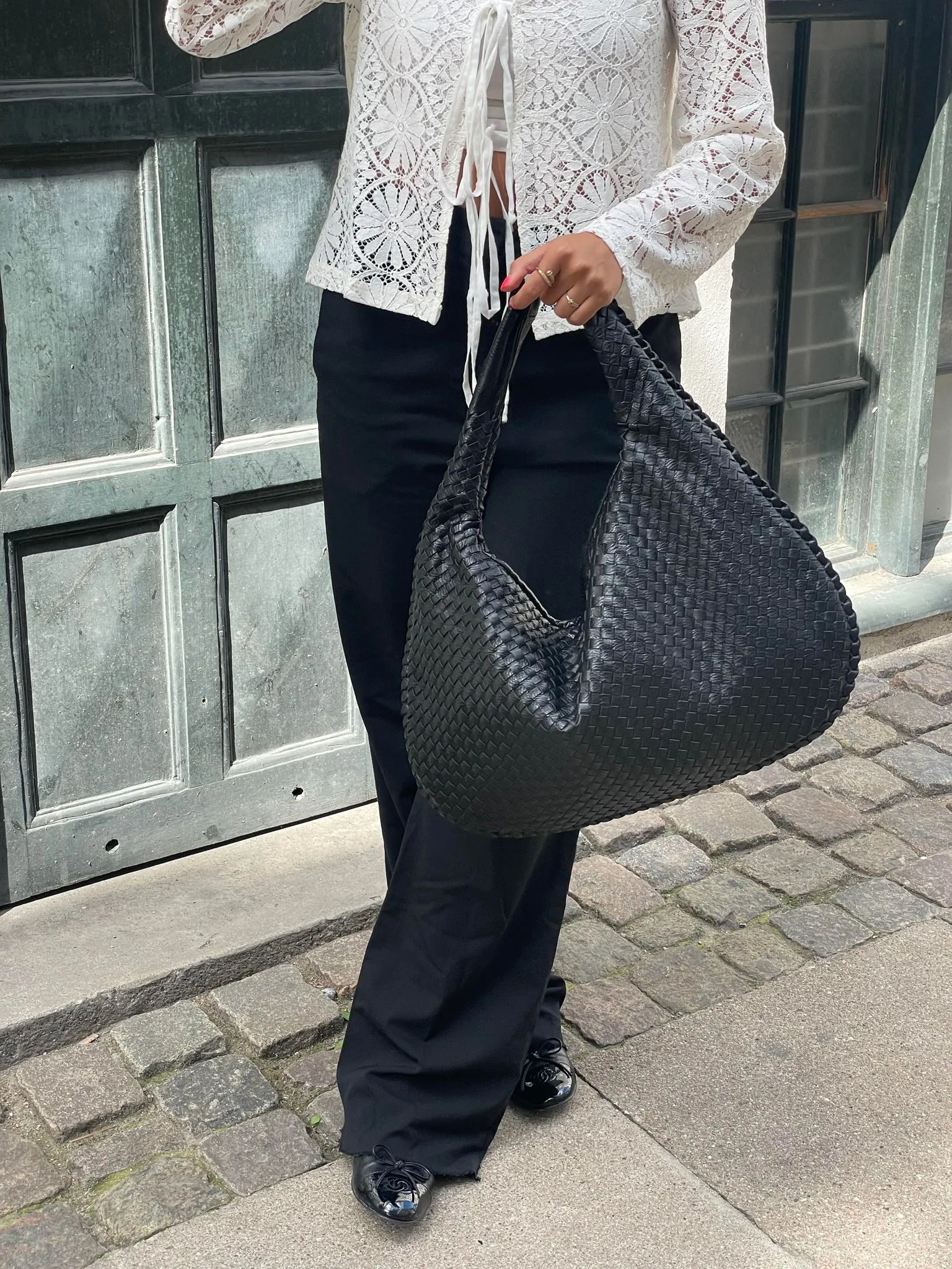 Celeste Woven Hobo Bag | Elegant & Versatile | Perfect for Everyday Chic