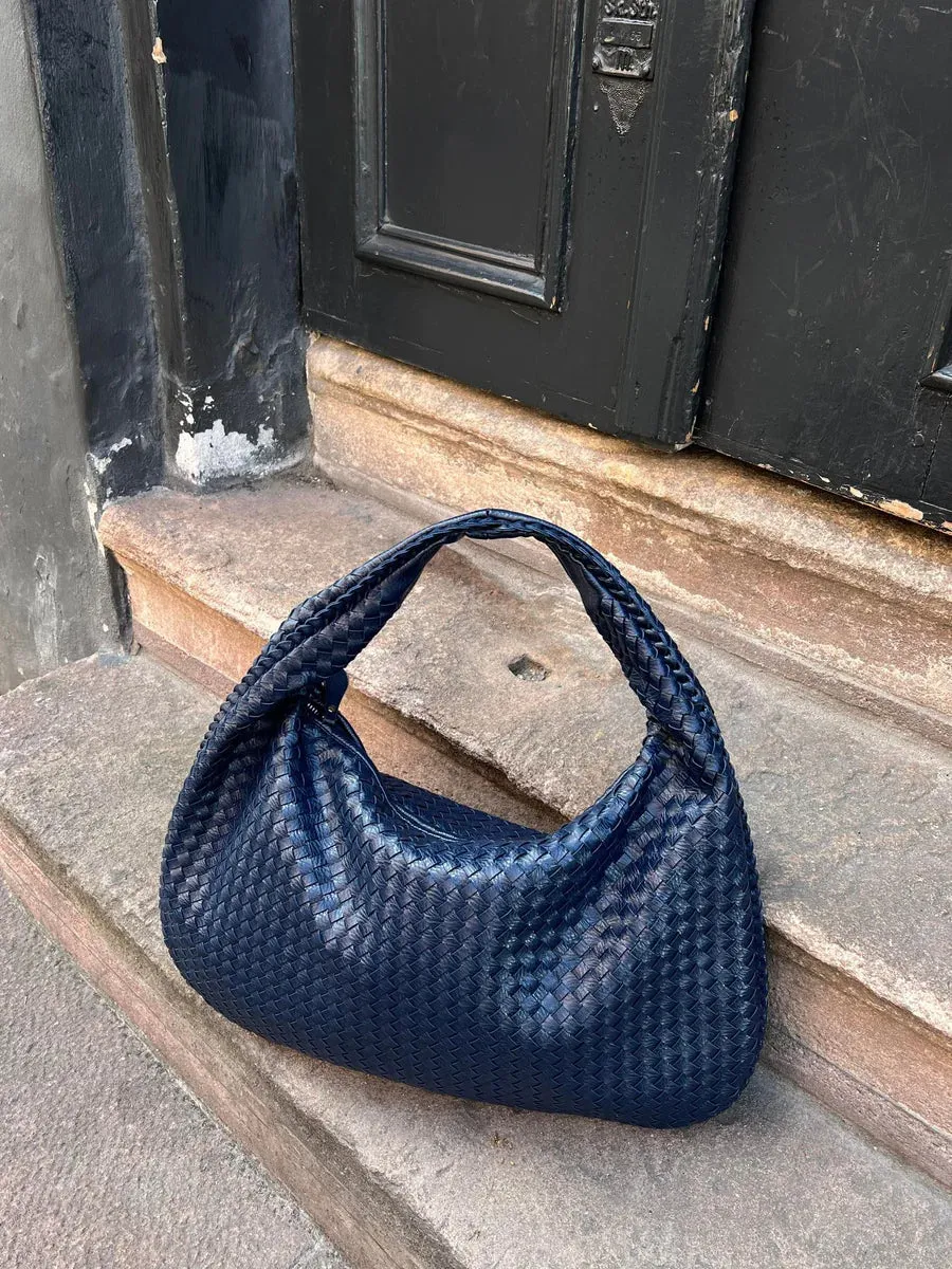 Celeste Woven Hobo Bag | Elegant & Versatile | Perfect for Everyday Chic