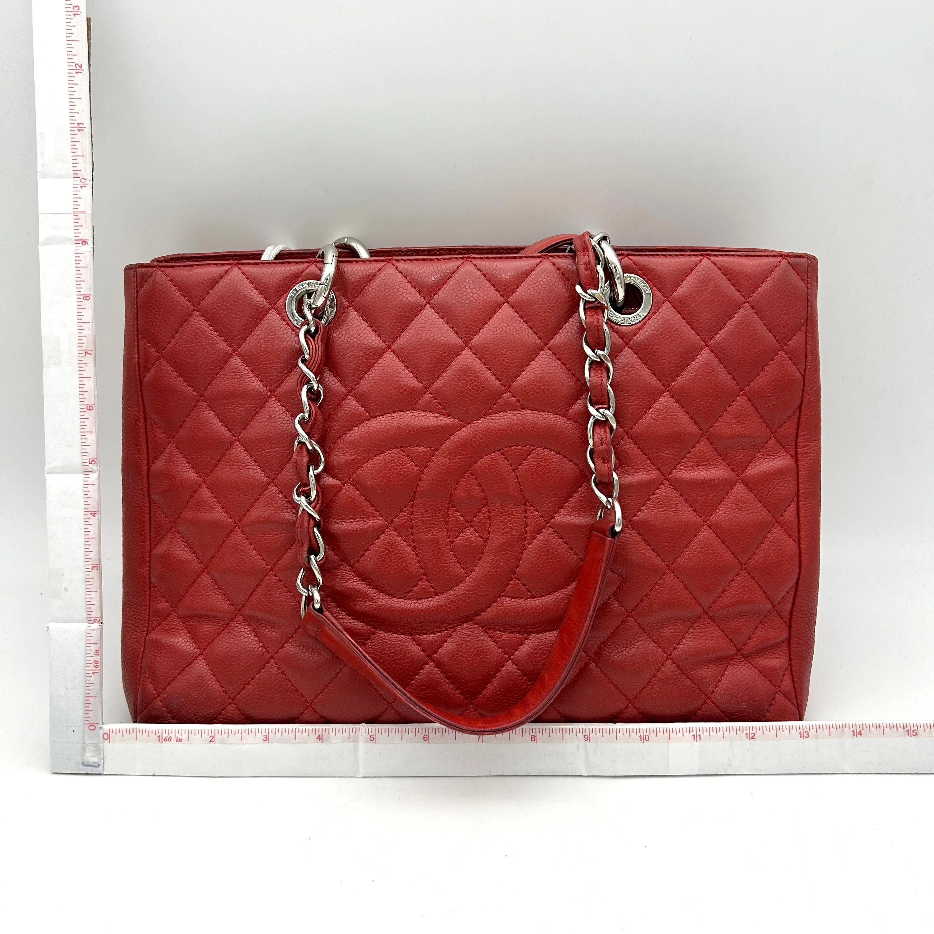 CHANEL Caviar Quilted Grand Shopping Tote GST Red LA41078