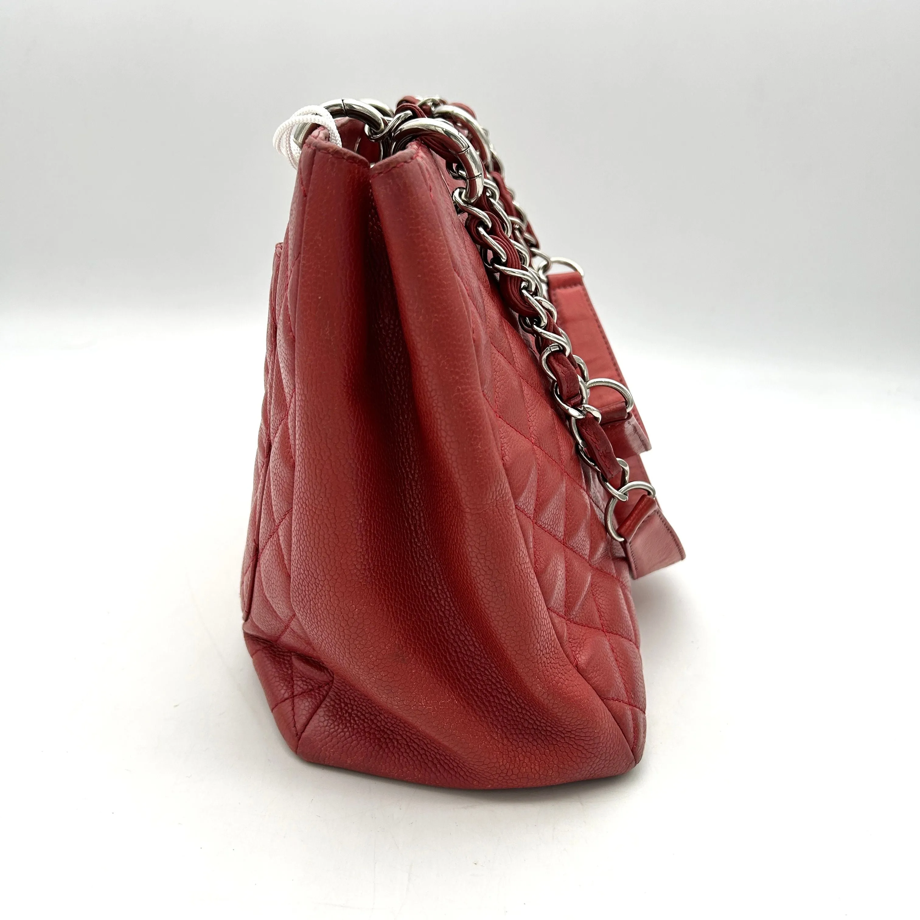 CHANEL Caviar Quilted Grand Shopping Tote GST Red LA41078