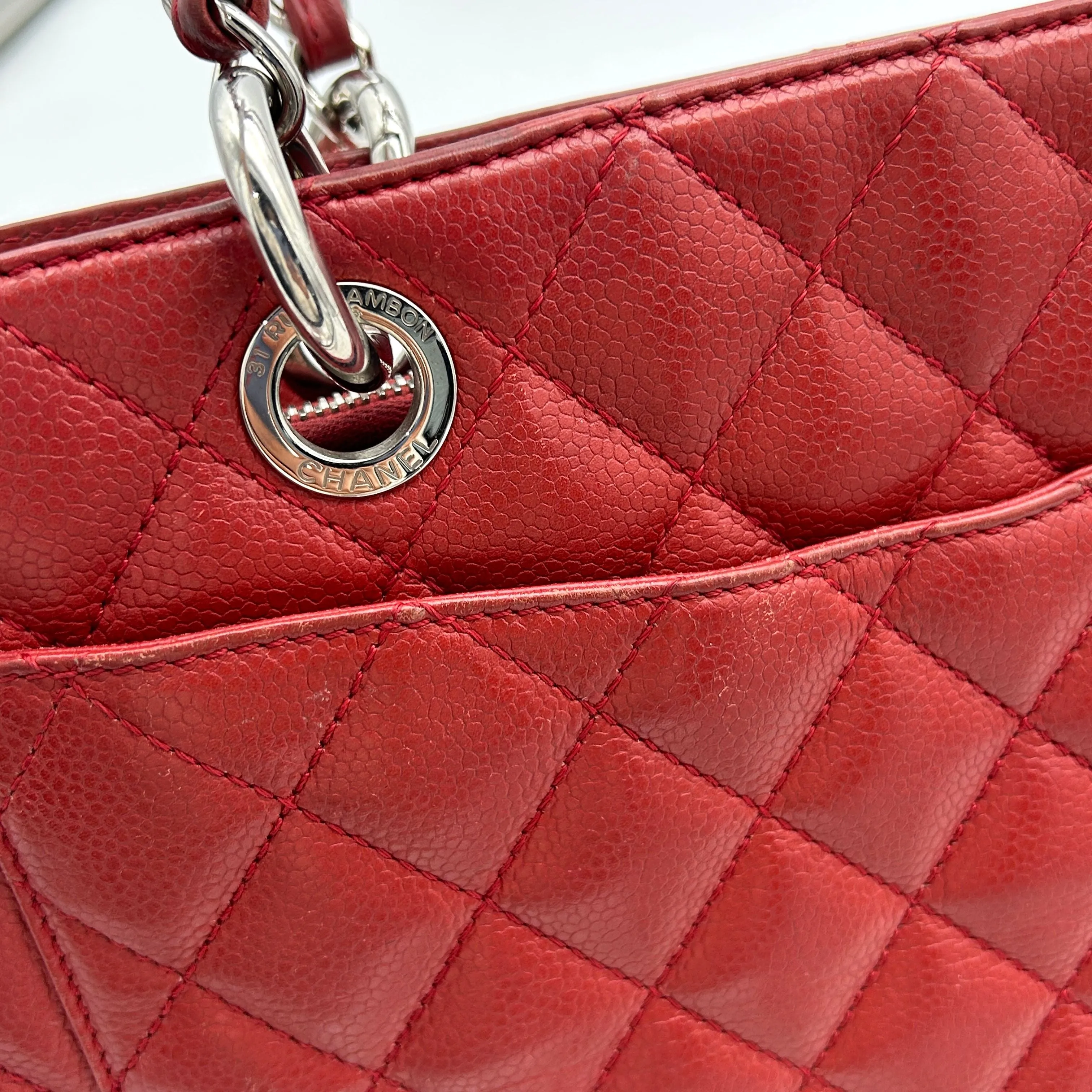 CHANEL Caviar Quilted Grand Shopping Tote GST Red LA41078