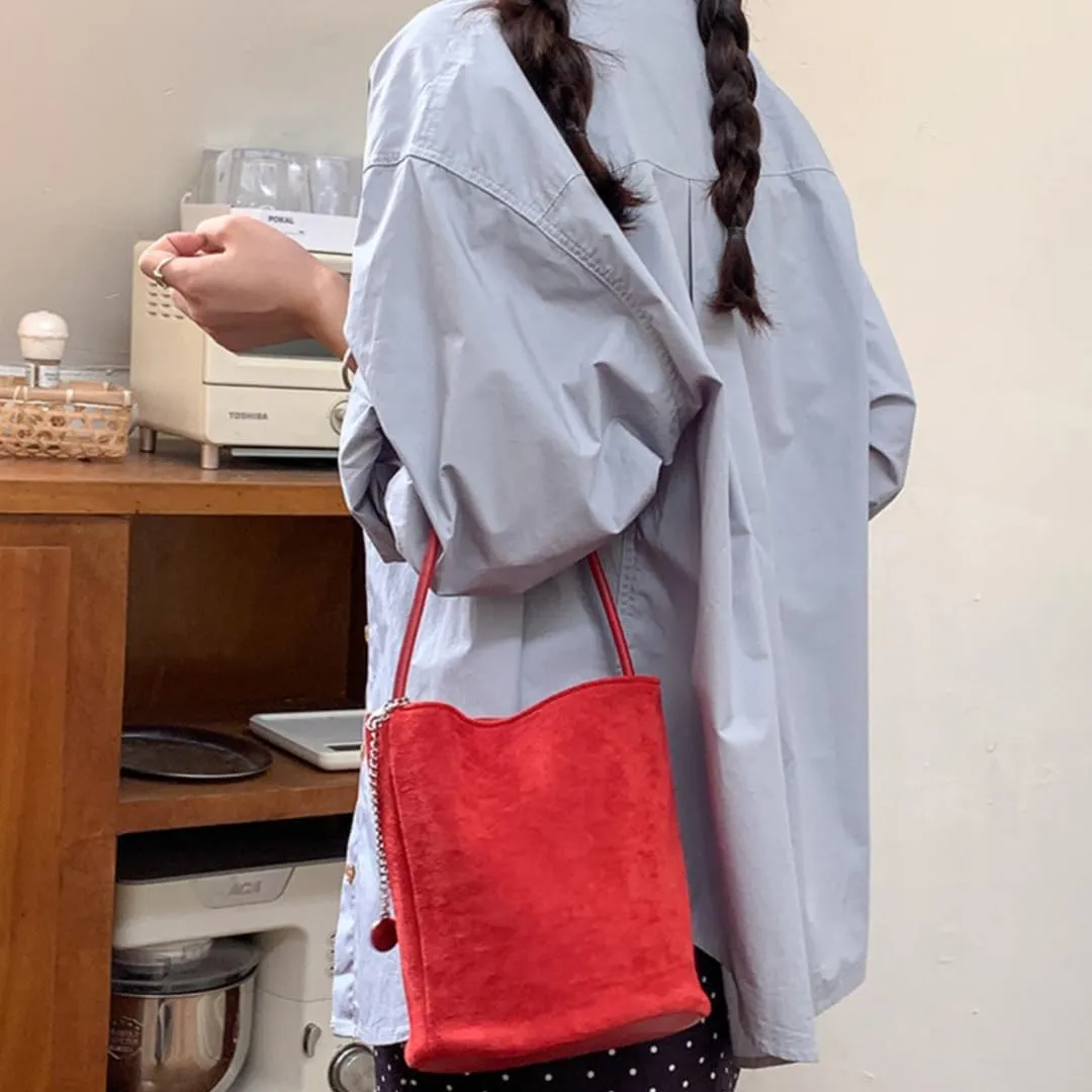 Chic Women's Bucket Bag, Cylindrical Design, Vintage Commuter Faux Suede, Chain Accent, Waterproof Base
