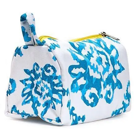 Cosmetic Bag With Pop Color Zipper