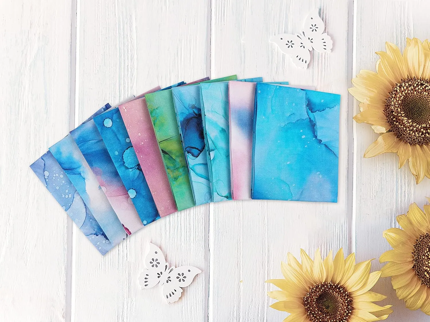 Craftido -25 Options- 100% Cotton Quilting Fabric Bundles 10pcs Fat Quarters 18”x21”-Medium Weight 5.2 oz- for Quilting, Sewing Project, Patchwork, DIY Crafts - Rainbow Inks