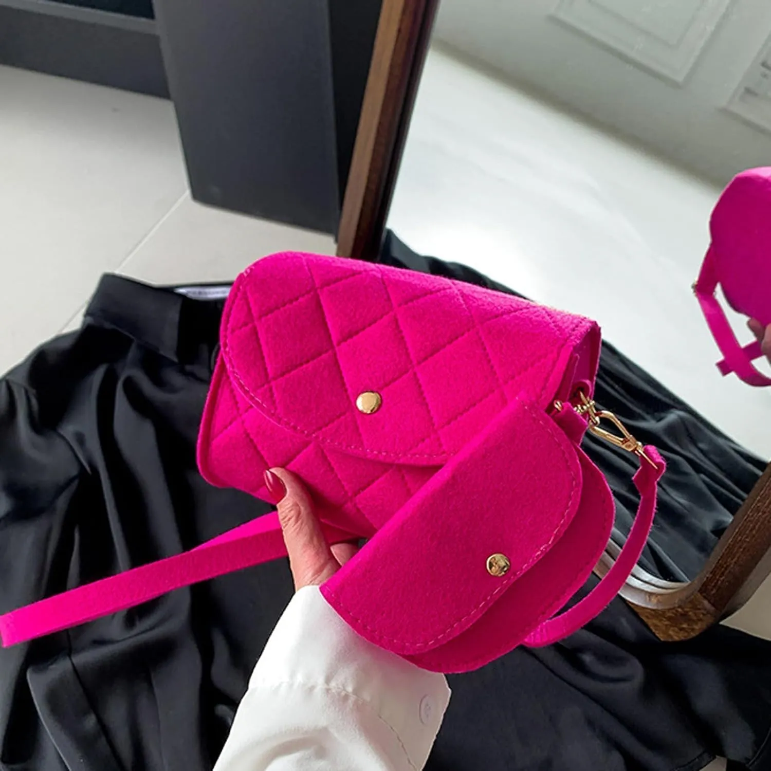 Crossbody Bags for Women Felt Crossbody Purses for Women Shoulder Bag Clutch Shoulder HandBag with Adjustable Strap