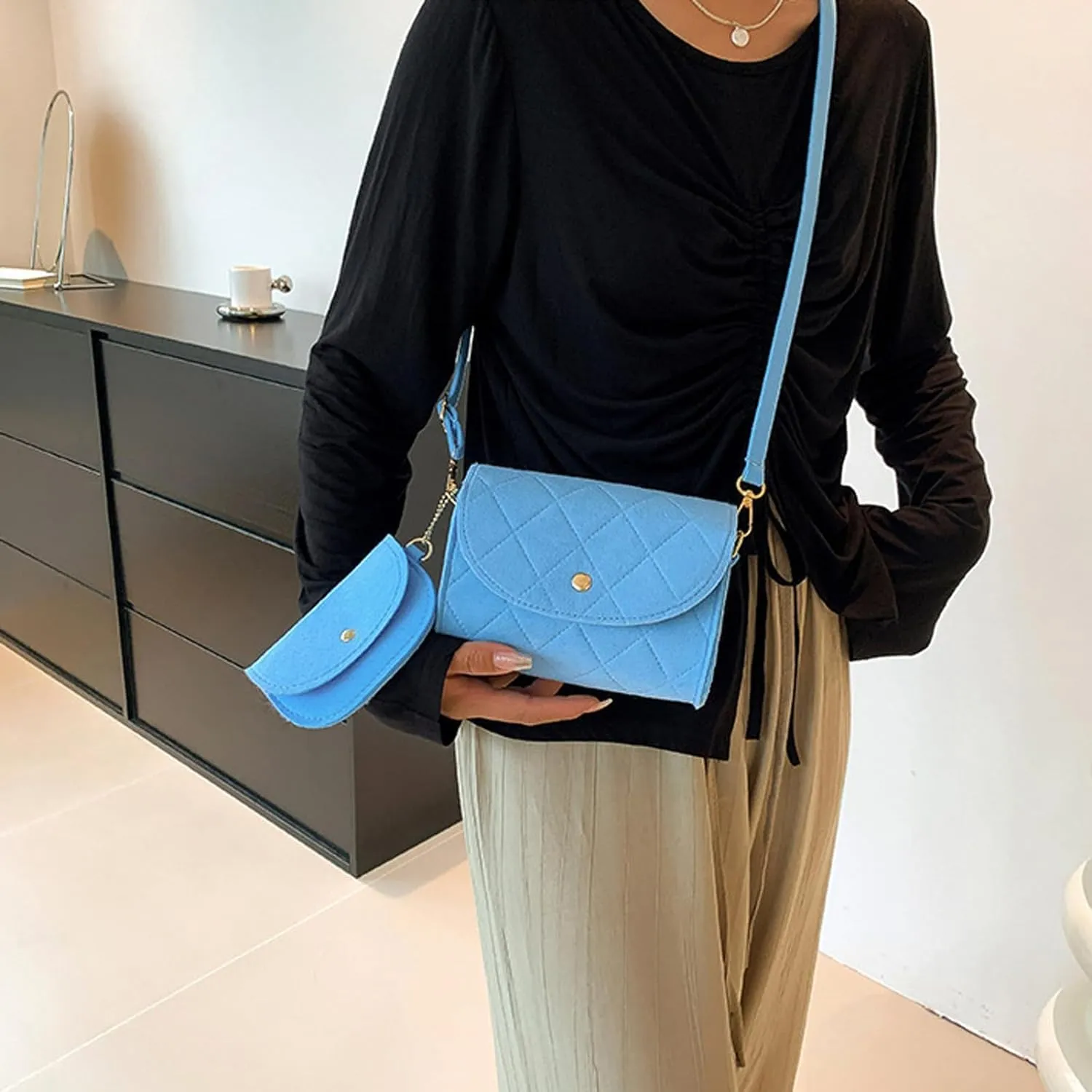 Crossbody Bags for Women Felt Crossbody Purses for Women Shoulder Bag Clutch Shoulder HandBag with Adjustable Strap