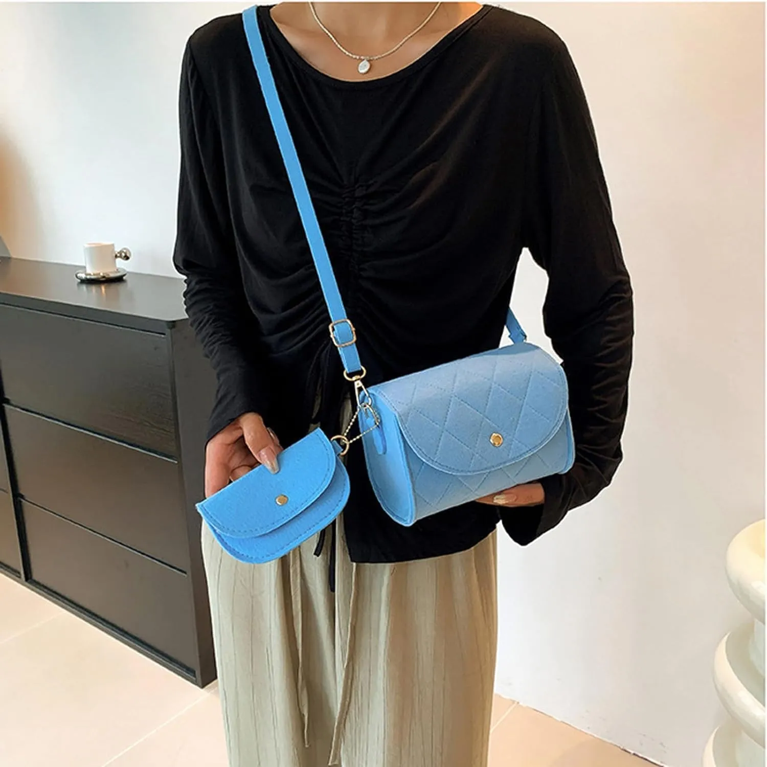 Crossbody Bags for Women Felt Crossbody Purses for Women Shoulder Bag Clutch Shoulder HandBag with Adjustable Strap