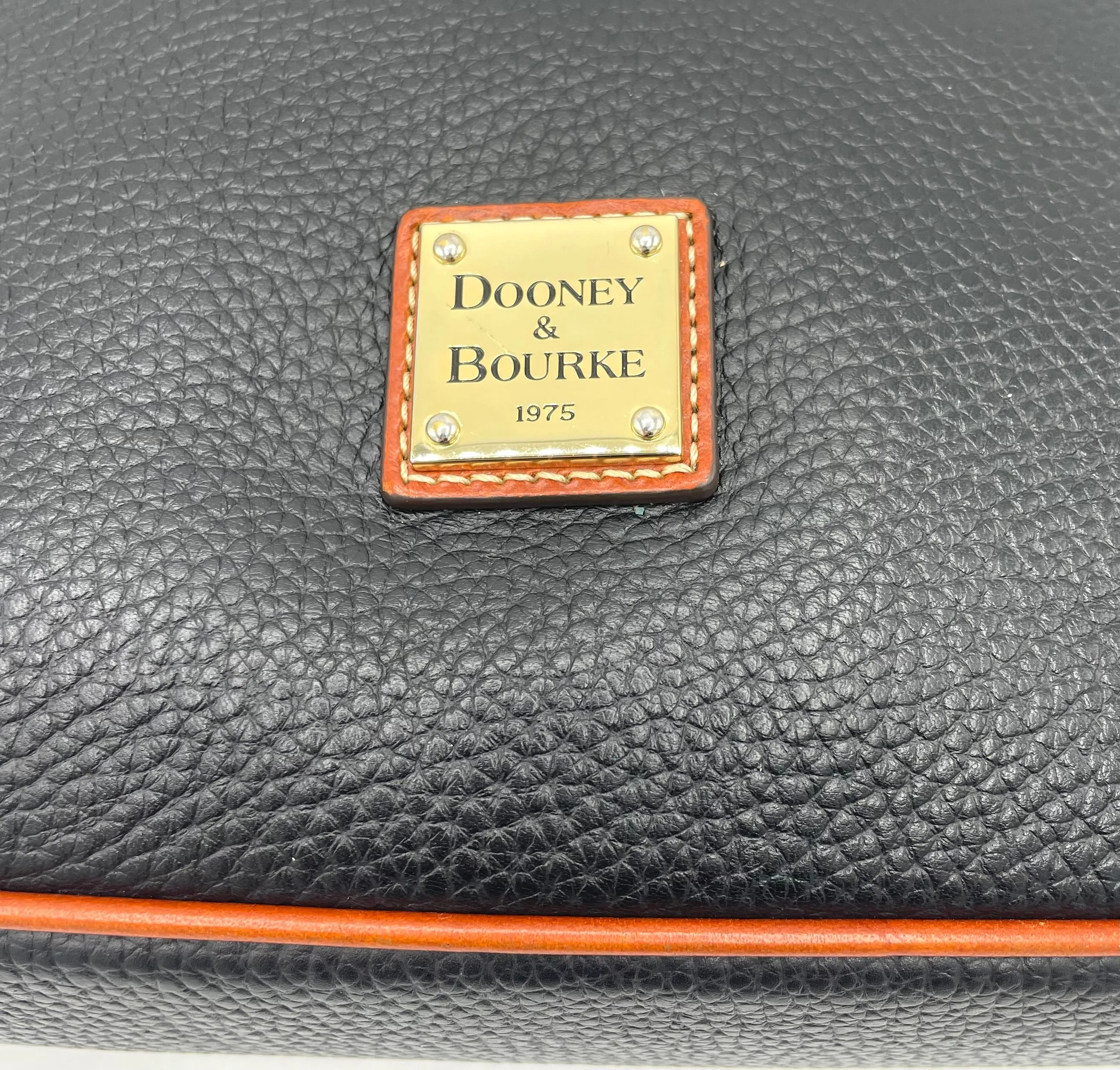 Dooney & Bourke Pebble Grain Hobo
