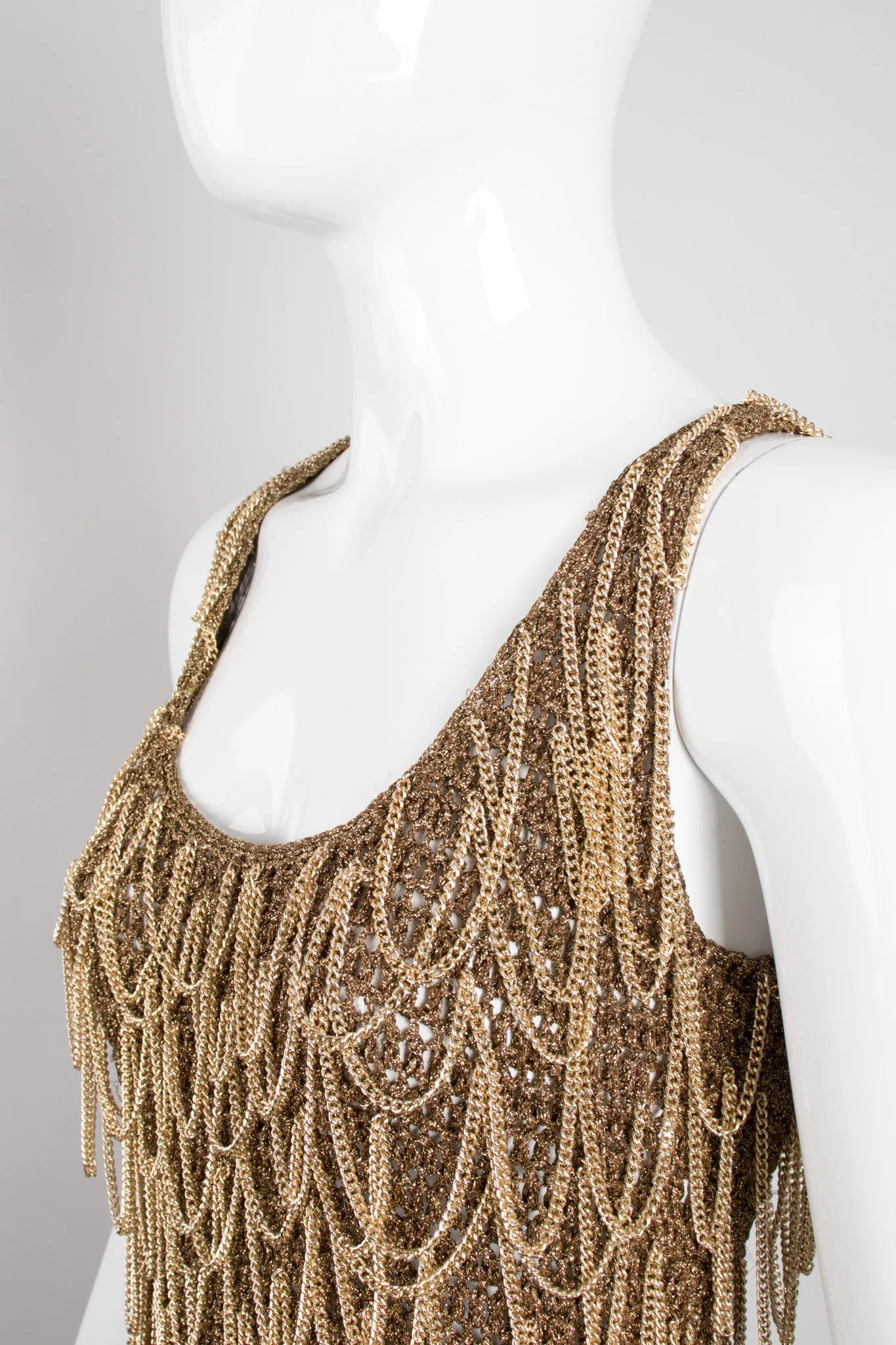 Draped Chain Tank