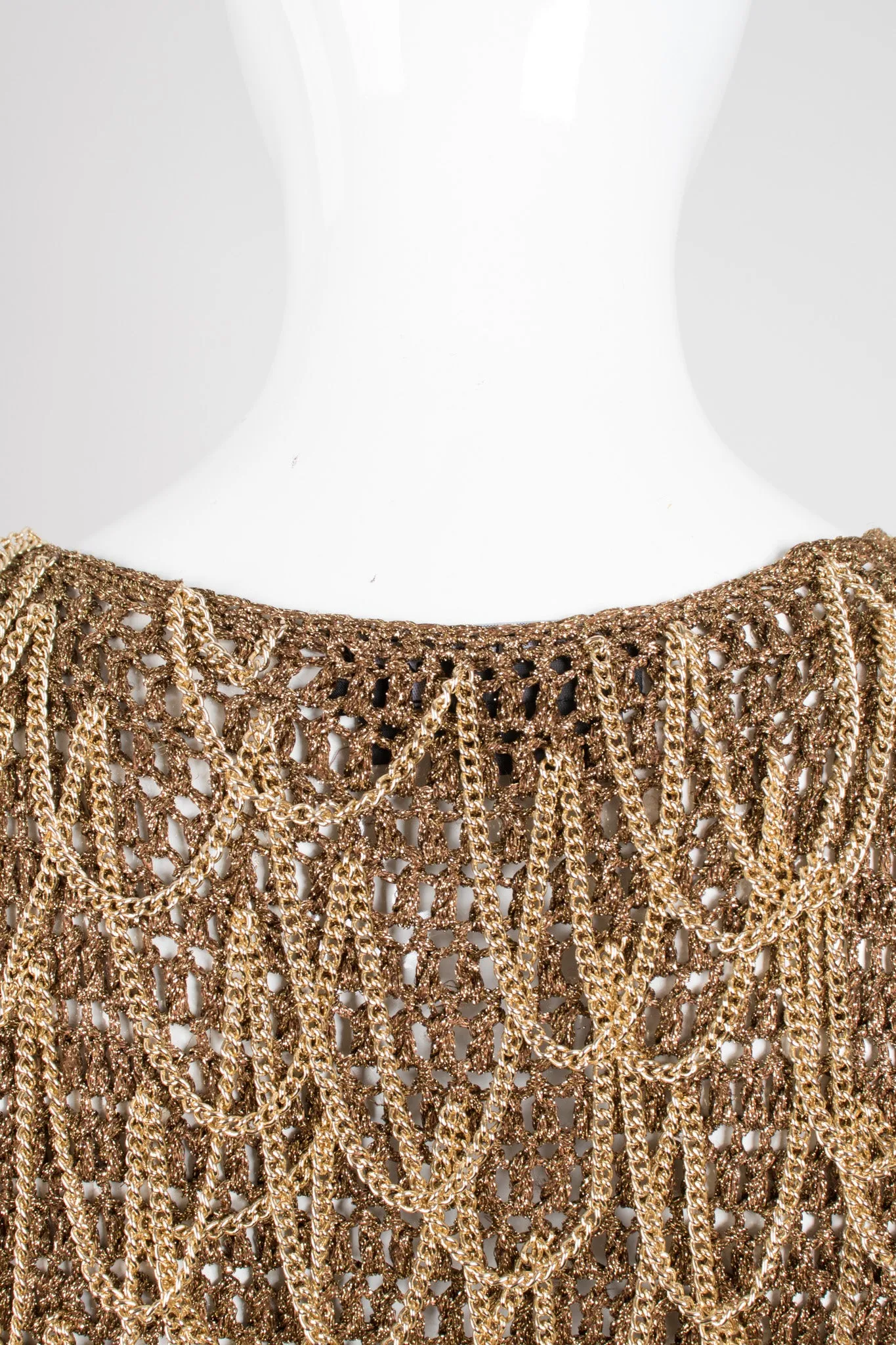 Draped Chain Tank
