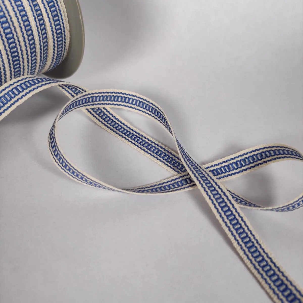 ETHNO - Folk art trim - blue 10mm -