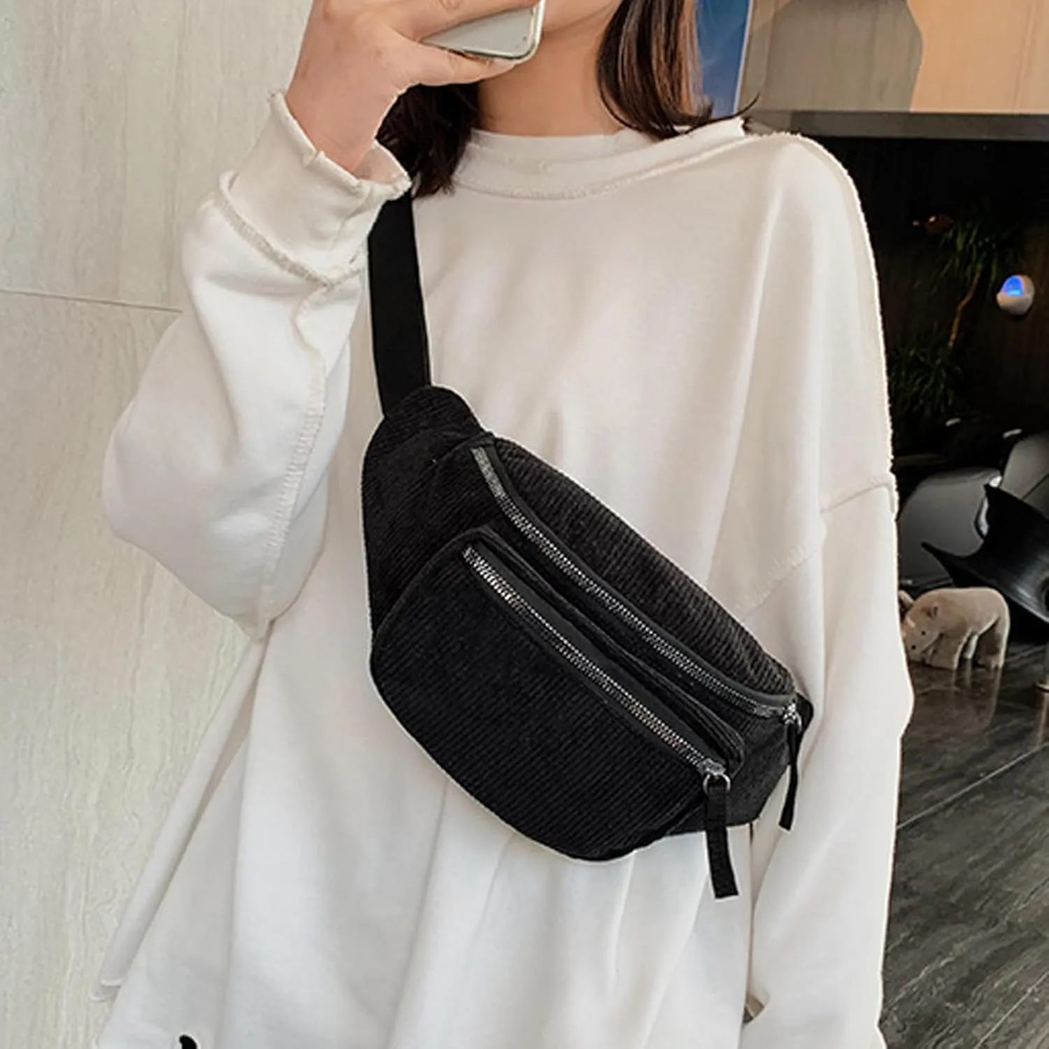 eYLun Women Fanny Pack Crossbody Bag Casual Corduroy Waist Bag Adjustable Chest Bag Waist Pack for Travel Walking Running Hiking Cycling Black