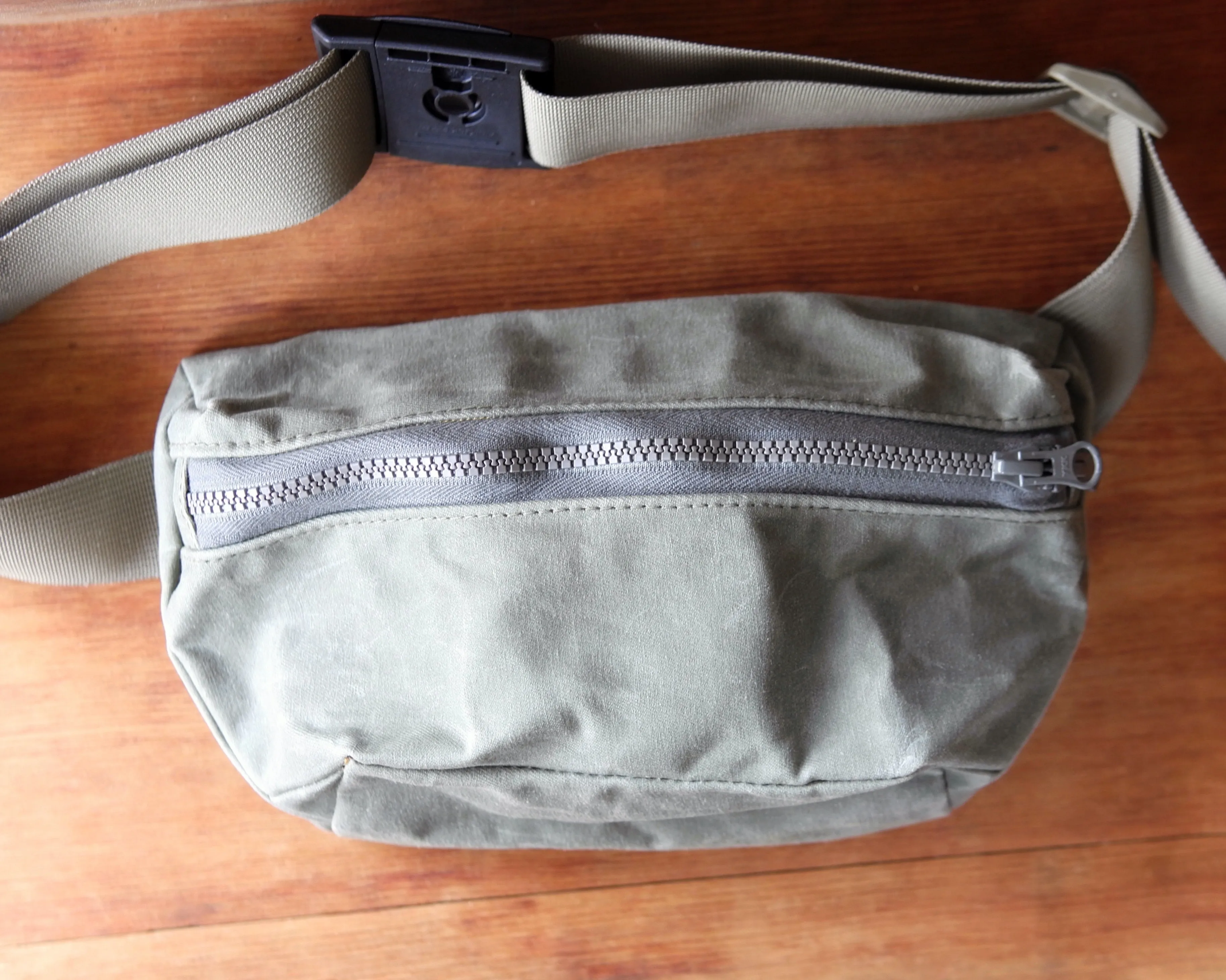 Fanny Pack in Waxed Canvas
