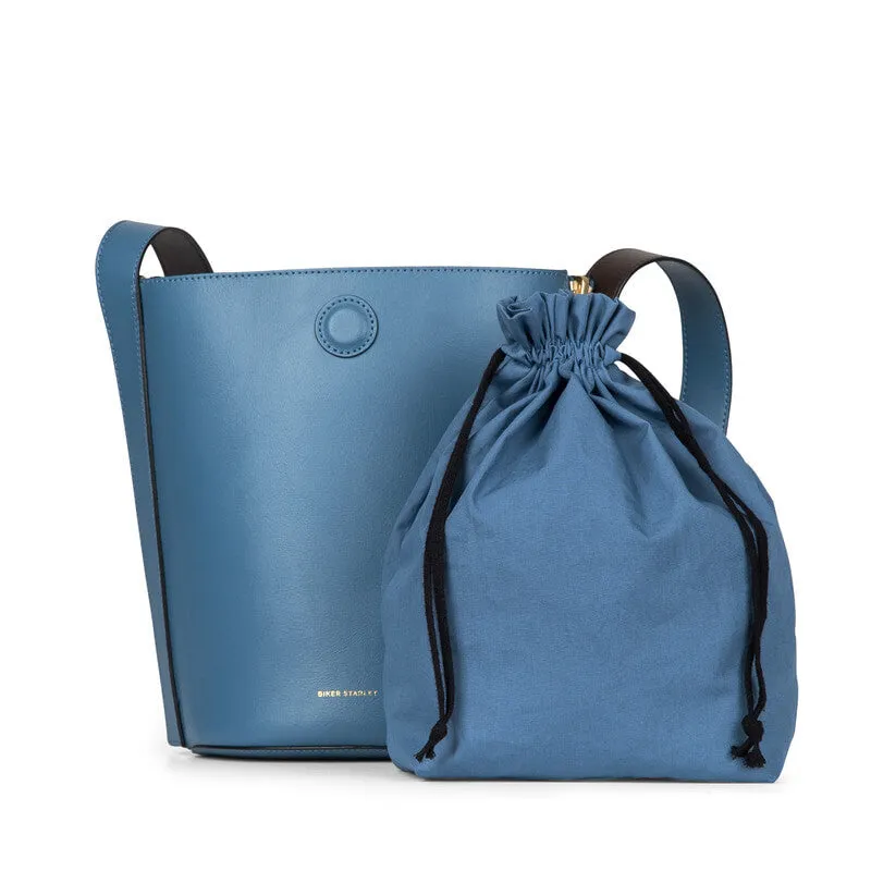 [FINAL RUN] REVERSIBLE BUCKET BAG CERULEAN BLUE/CHOCOLATE