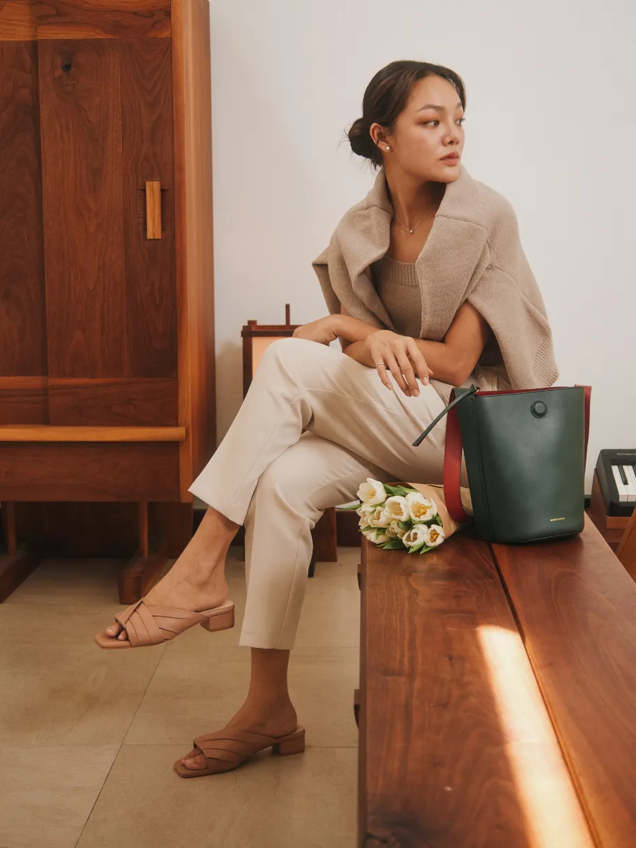 [FINAL RUN] REVERSIBLE BUCKET BAG DEEP GREEN/RED