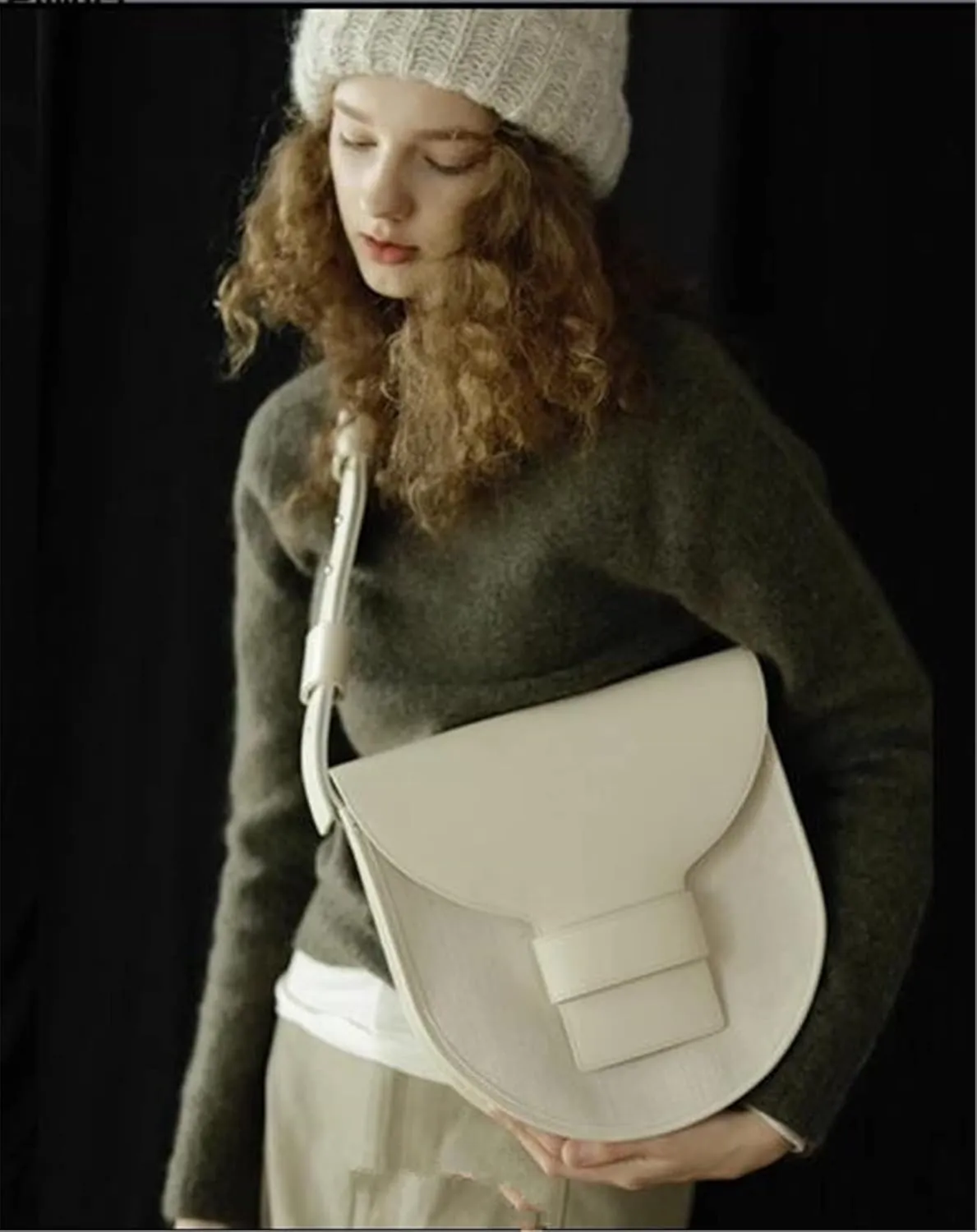 FURINFASHION GR-85 New Arrivals Big Leather Bags For Women With Canvas Patchwork Large Capacity Cross Body Shoulder Bag Handbag Wide Strap (One Size, White)