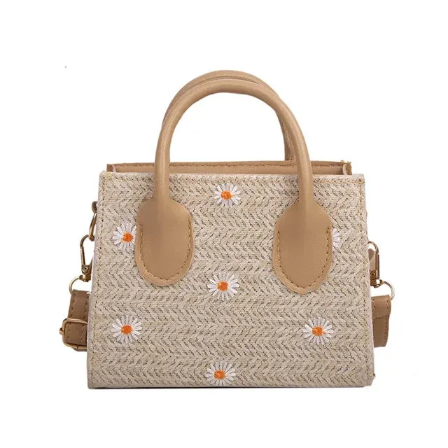 Gwen - Woven handbag with floral accents