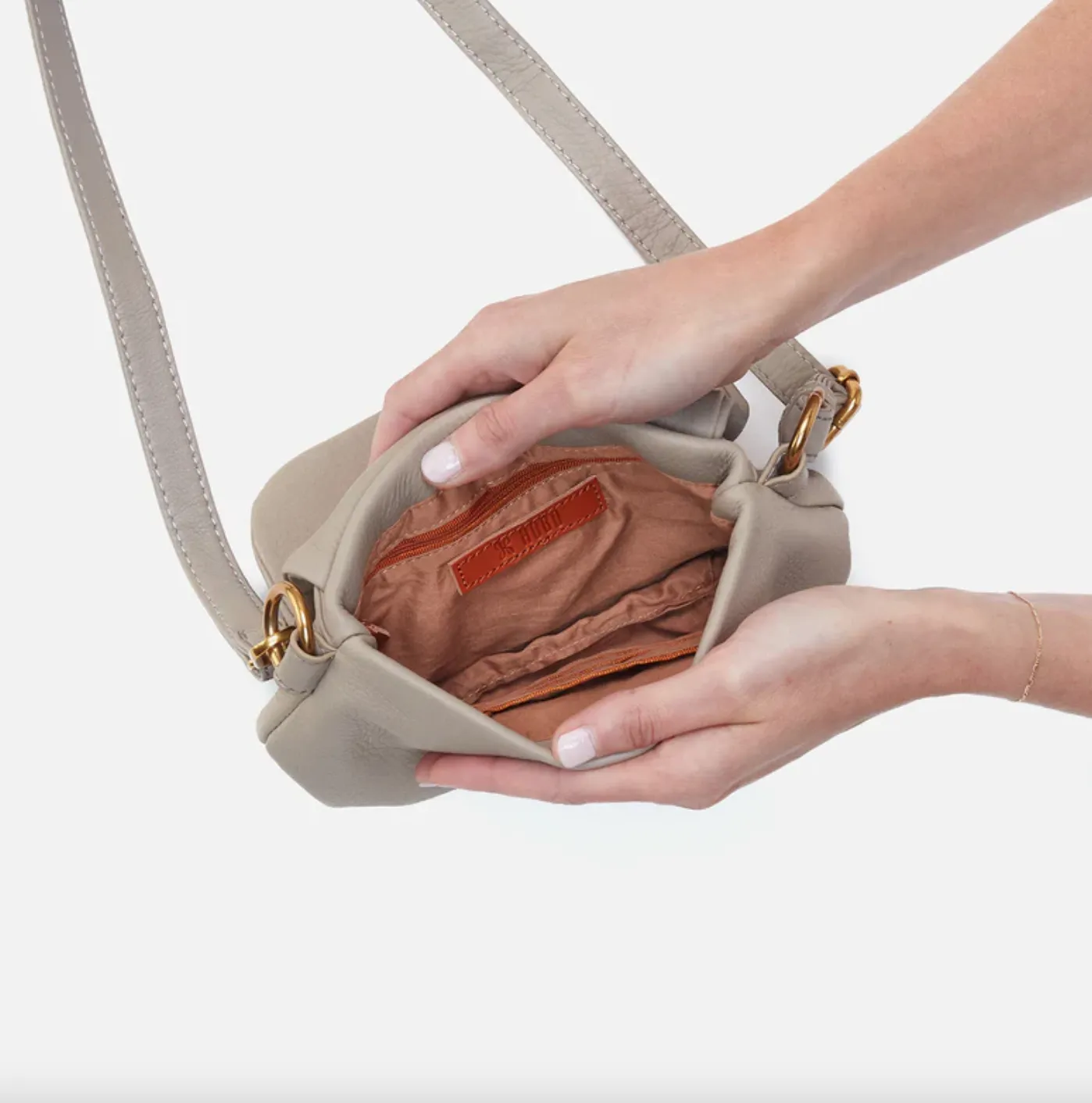 Harley Crossbody Sling | Pebbled Leather