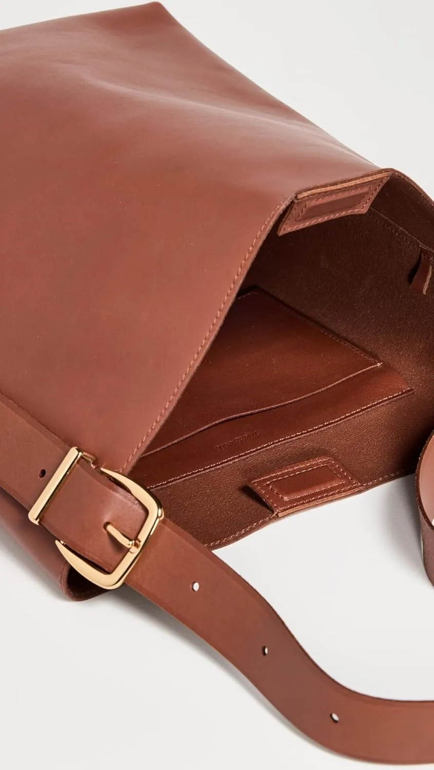 Madewell Women's The Essential Bucket Tote in Suede