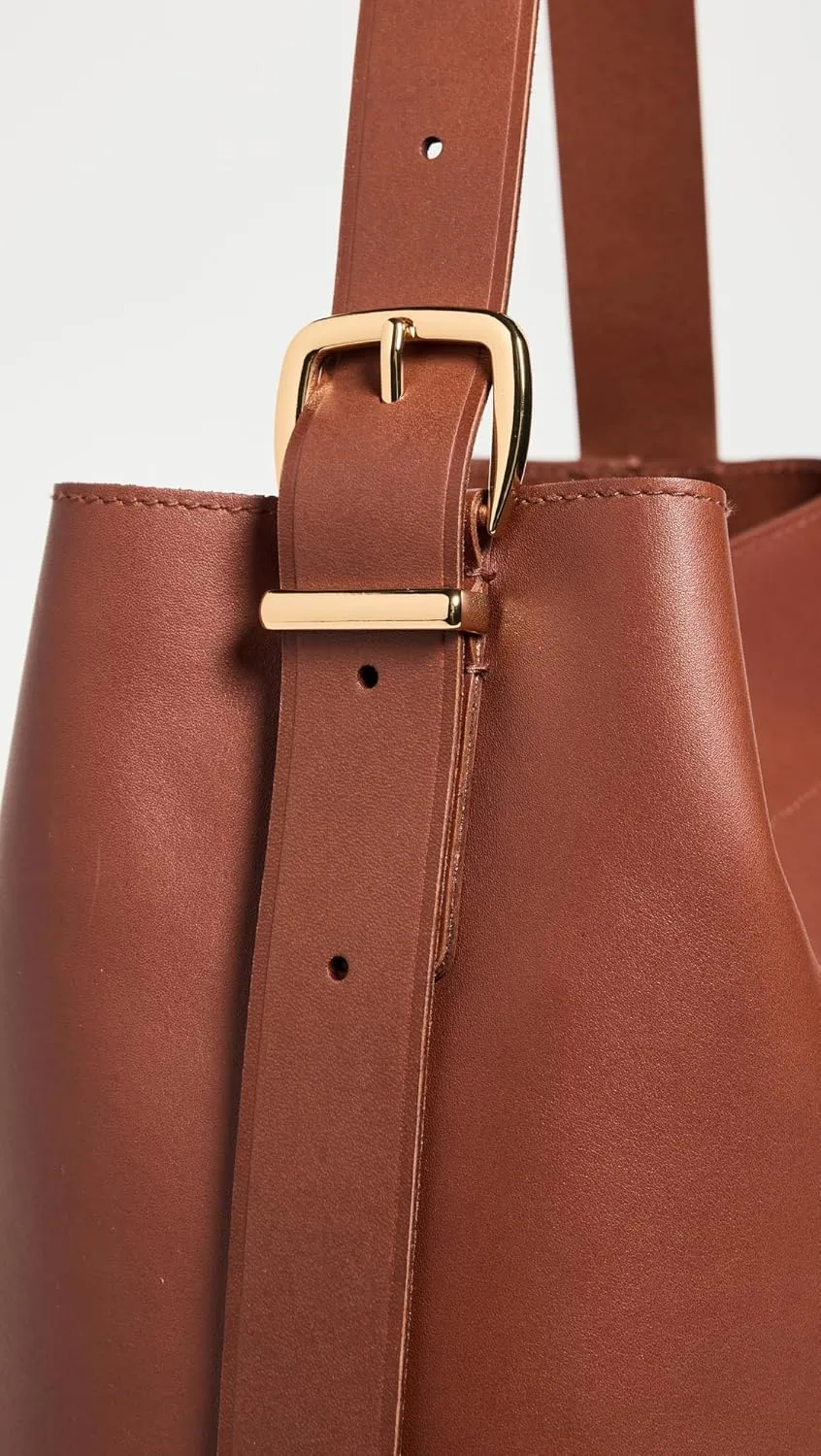 Madewell Women's The Essential Bucket Tote in Suede