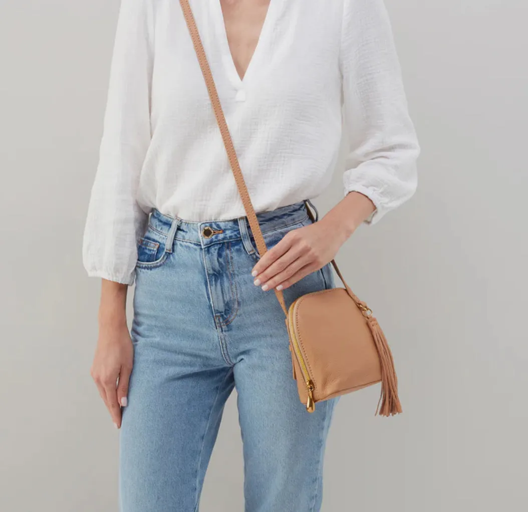 Nash Crossbody - Sandstone