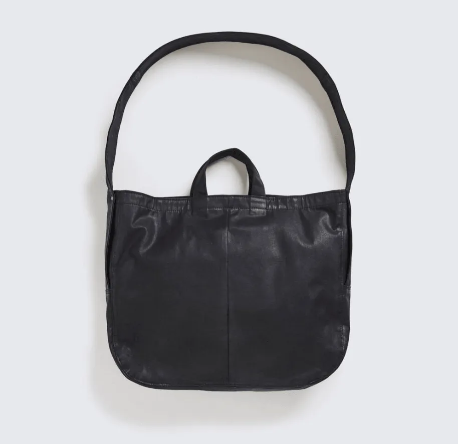 PE-NEWSPAPER-BAG-BLK - Peanuts & Co x ACVM WAXED COTTON NEWSPAPER BAG - Black