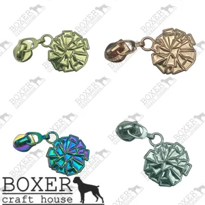 Pom #5 Zipper Pull
