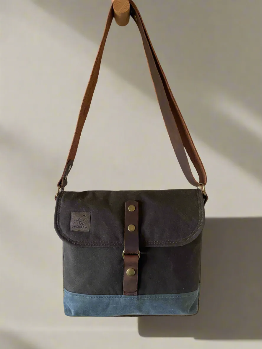 Shortie Messenger Bag