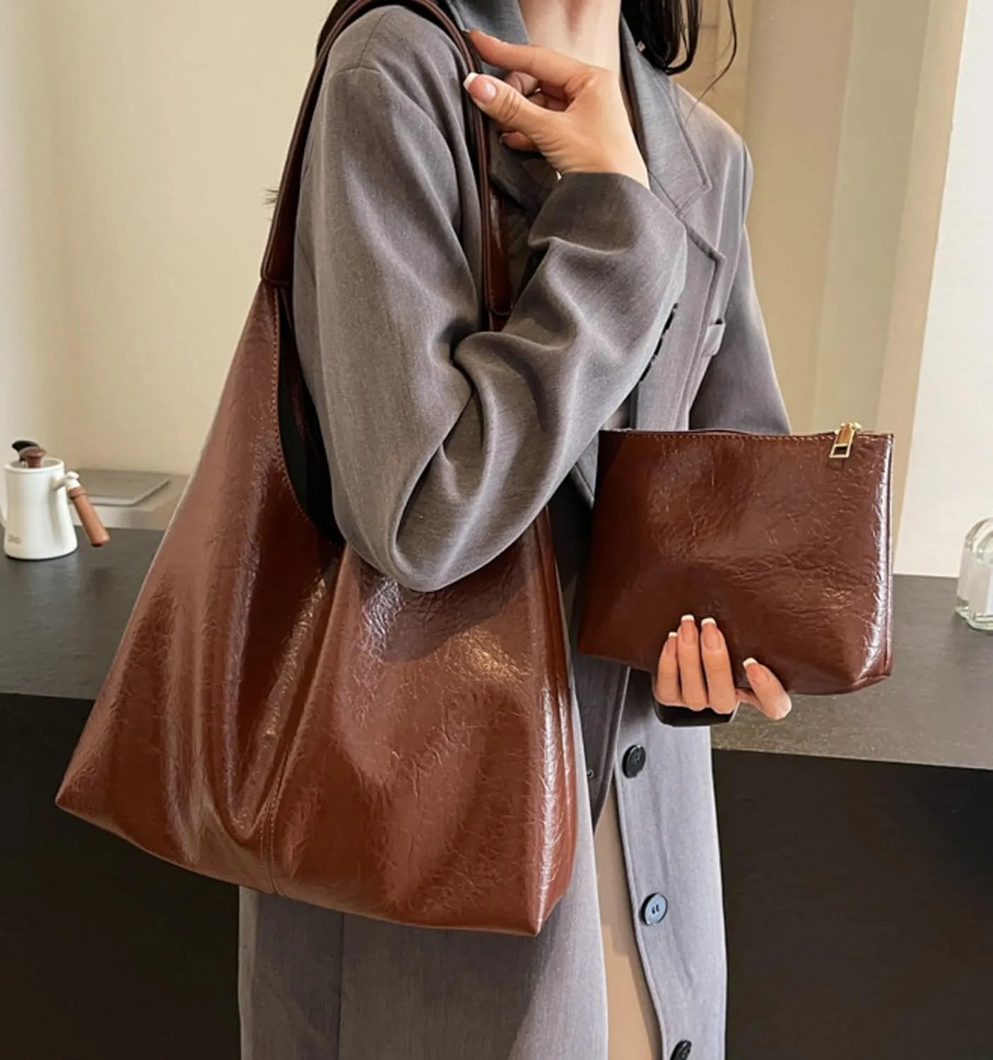 Slouchy Bags Women Commuter PU Leather Tote Bag 2025 Soft Shine Shoulder Bag with Zip Pouch Versatile Purse