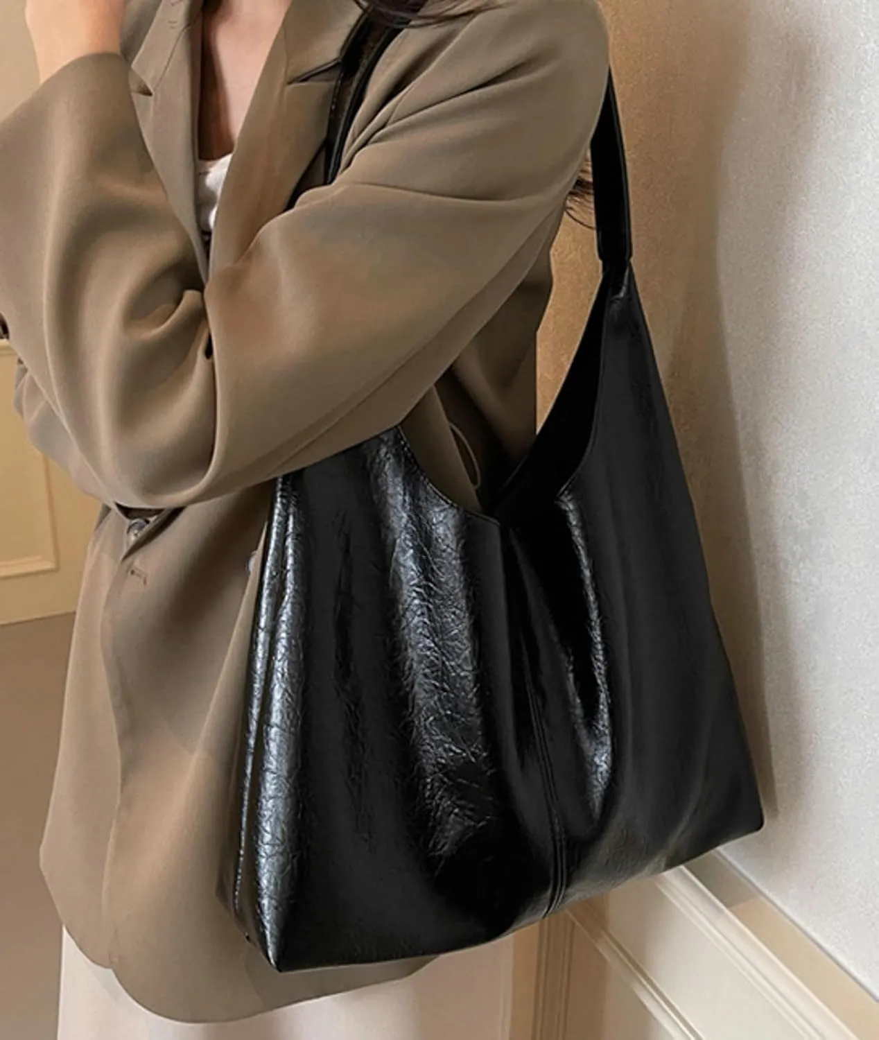 Slouchy Bags Women Commuter PU Leather Tote Bag 2025 Soft Shine Shoulder Bag with Zip Pouch Versatile Purse