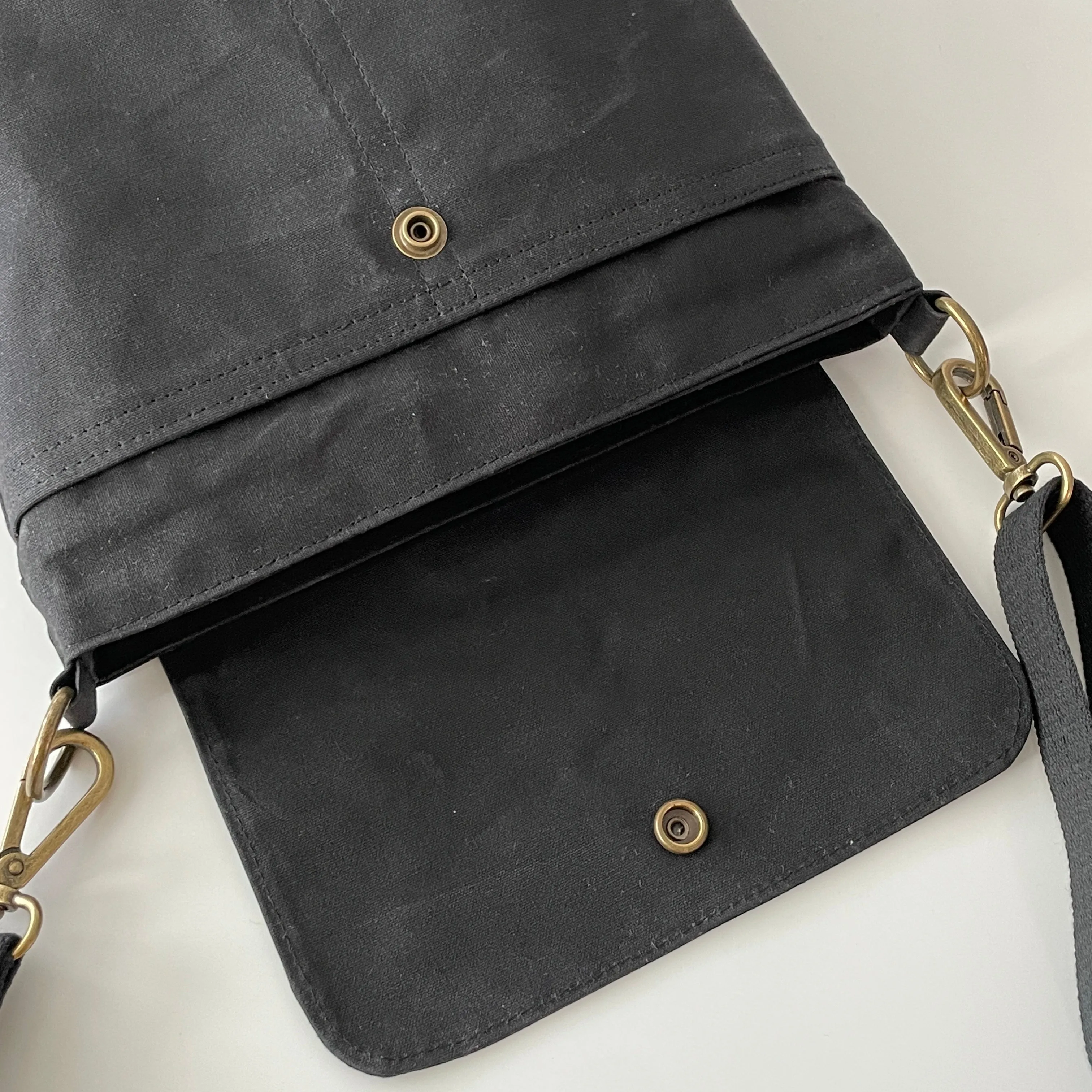 Small Waxed Canvas Satchel, Black