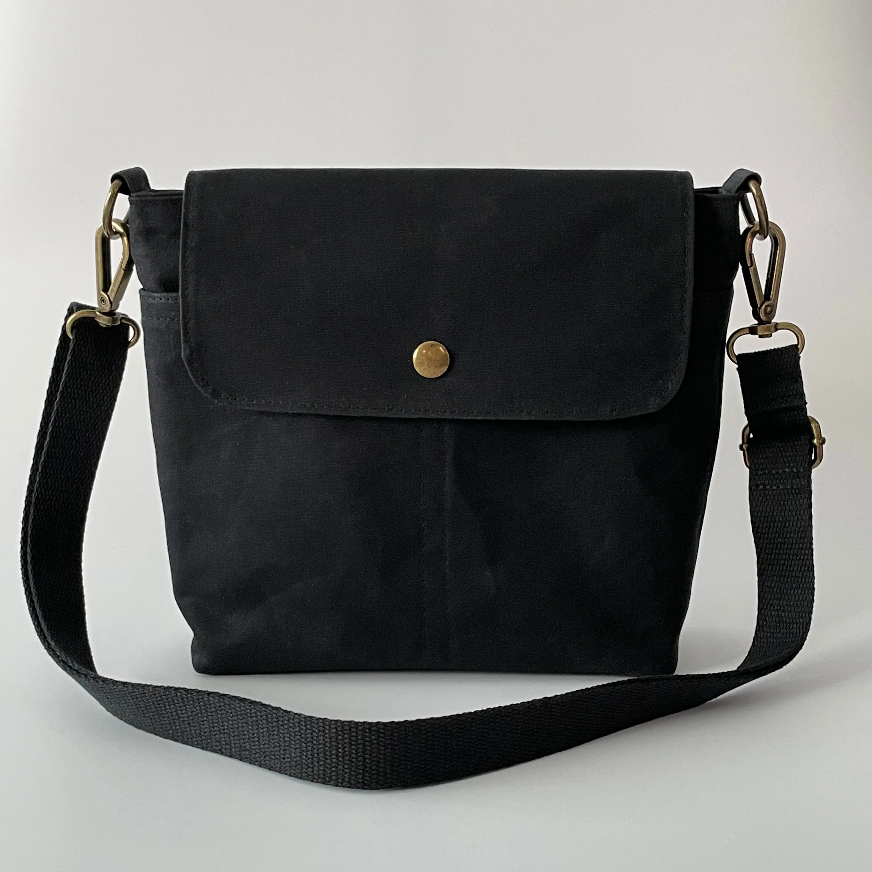 Small Waxed Canvas Satchel, Black
