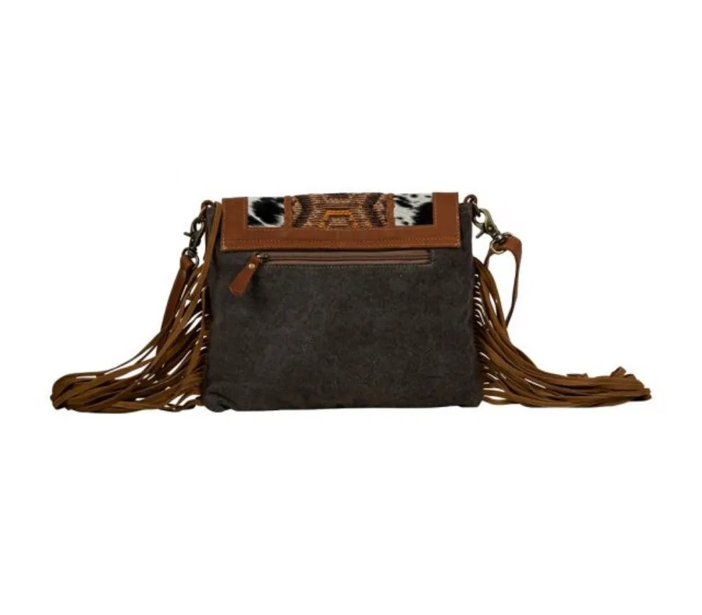 Stone Fringe Fringe Purse
