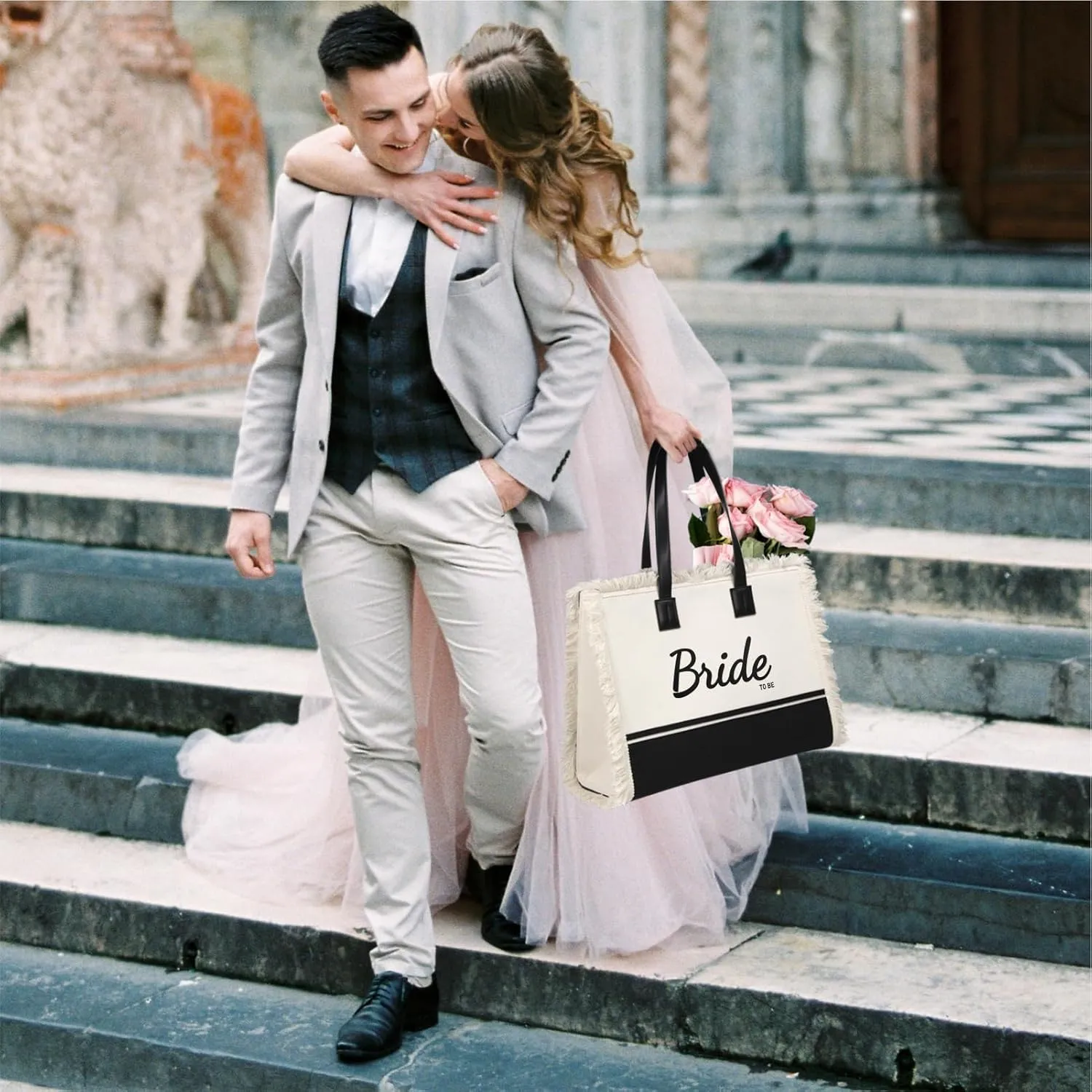TOPDesign Bride to Be Bag, Bride Canvas Tote Bag Wedding Engagement Proposal Bridal Shower Bachelorette Party Gift for Bride to Be Fiancee, Newly Engaged Gift