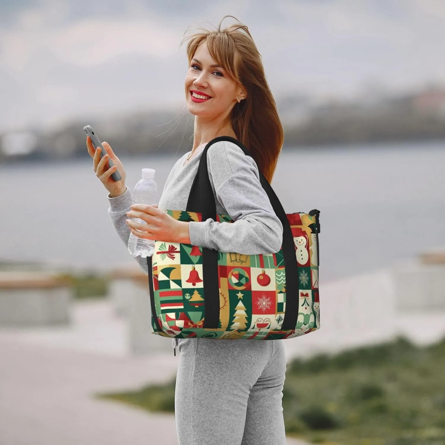 Travel Duffle Bag Christmas Patchwork Weekender Overnight Bags Luggage Bag for Women Men Waterproof Sports Gym Bag Hand Bag with Shoulder Strap