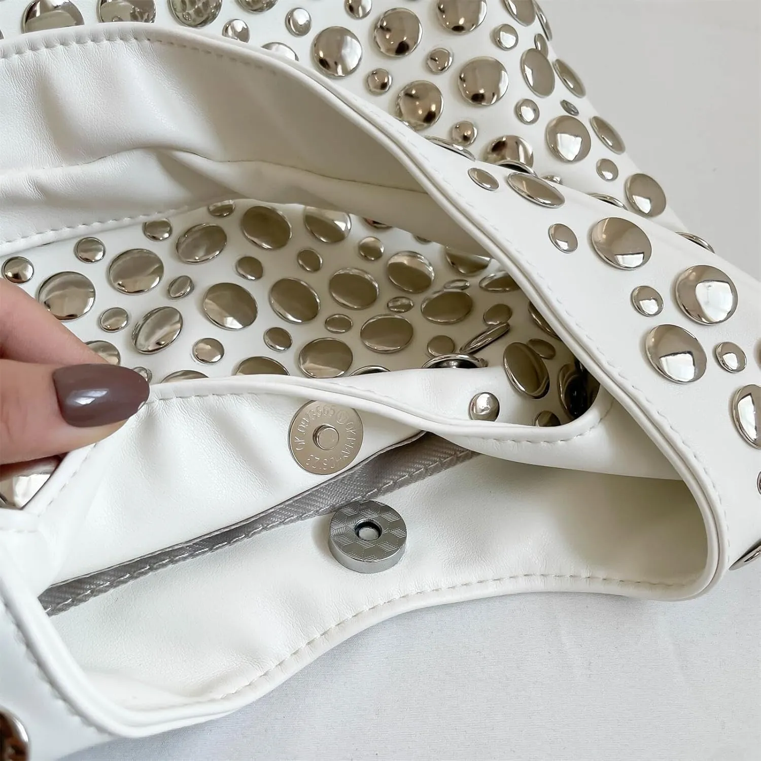 Trendy Punk Studded Shoulder Bag Vegan Leather Bucket Hobo Handbag for Women Y2K Fashion Tote Purse