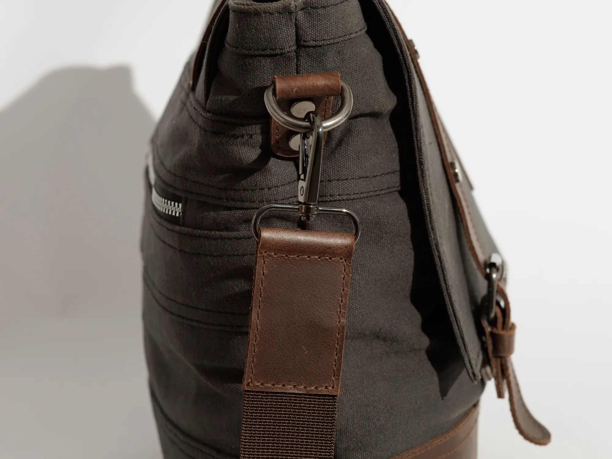 Vintage Work Satchel ''100% Cotton canvas & Cow leather'' – Dark Grey