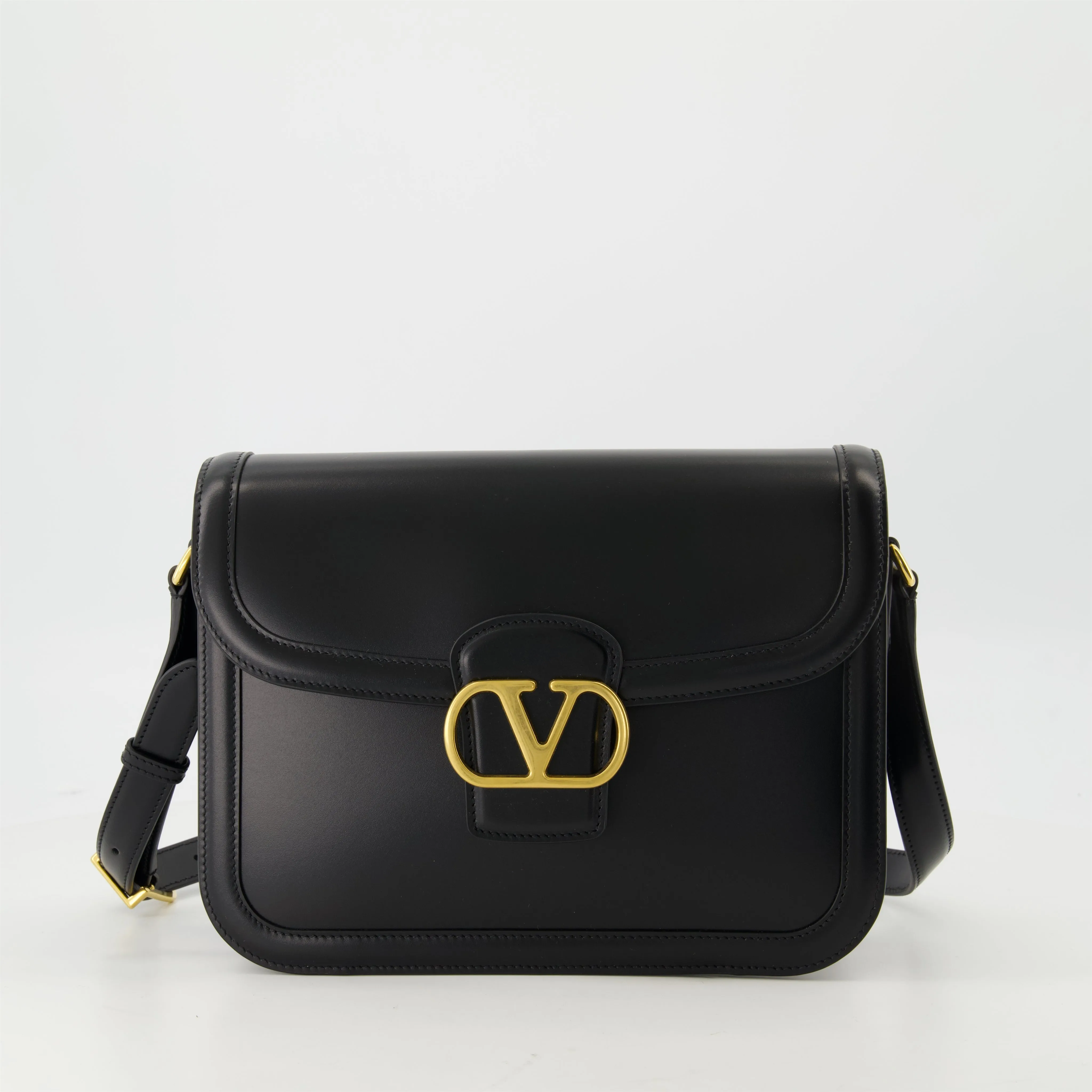 VLogo 9T05 Crossbody Bag