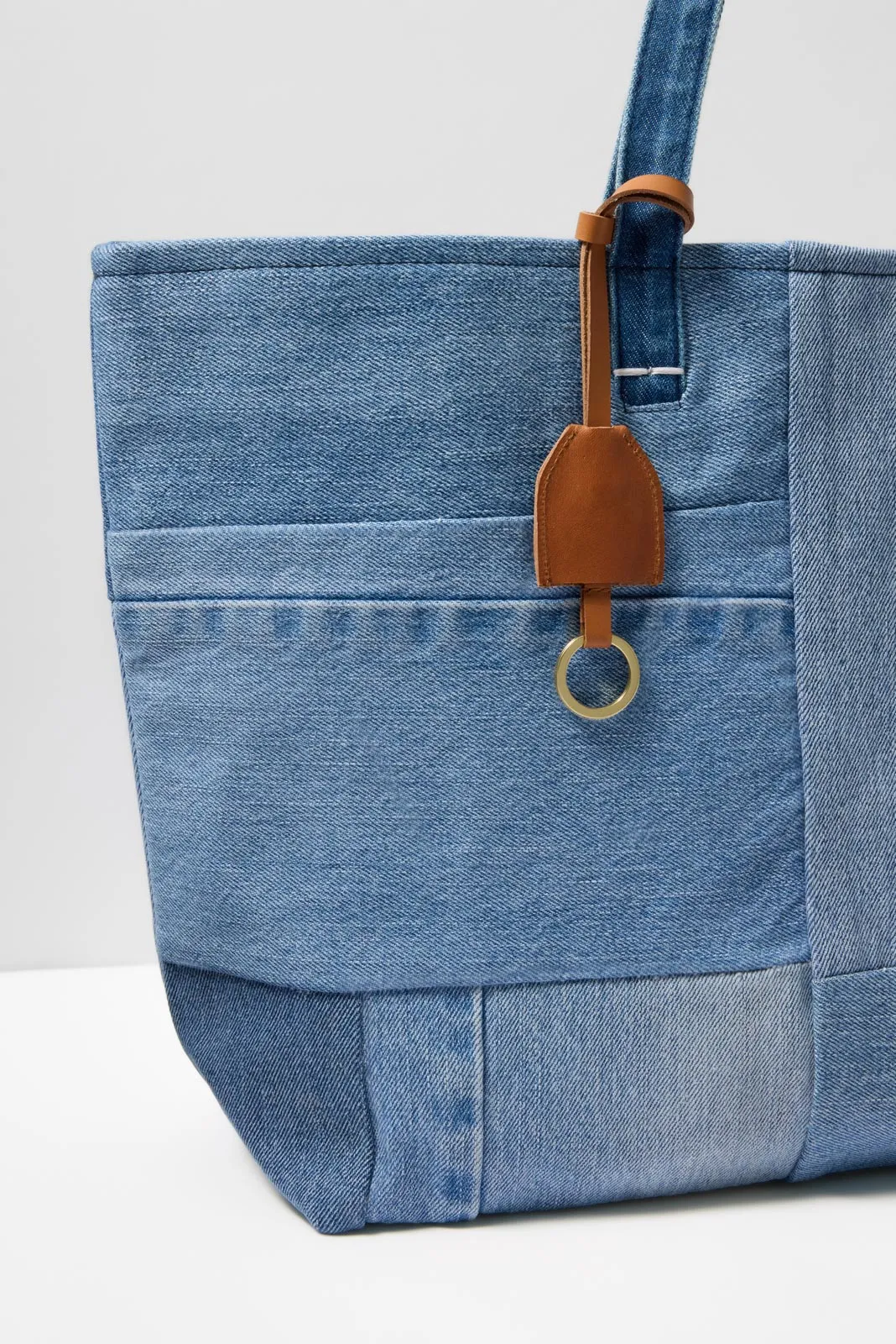 Volie Tote