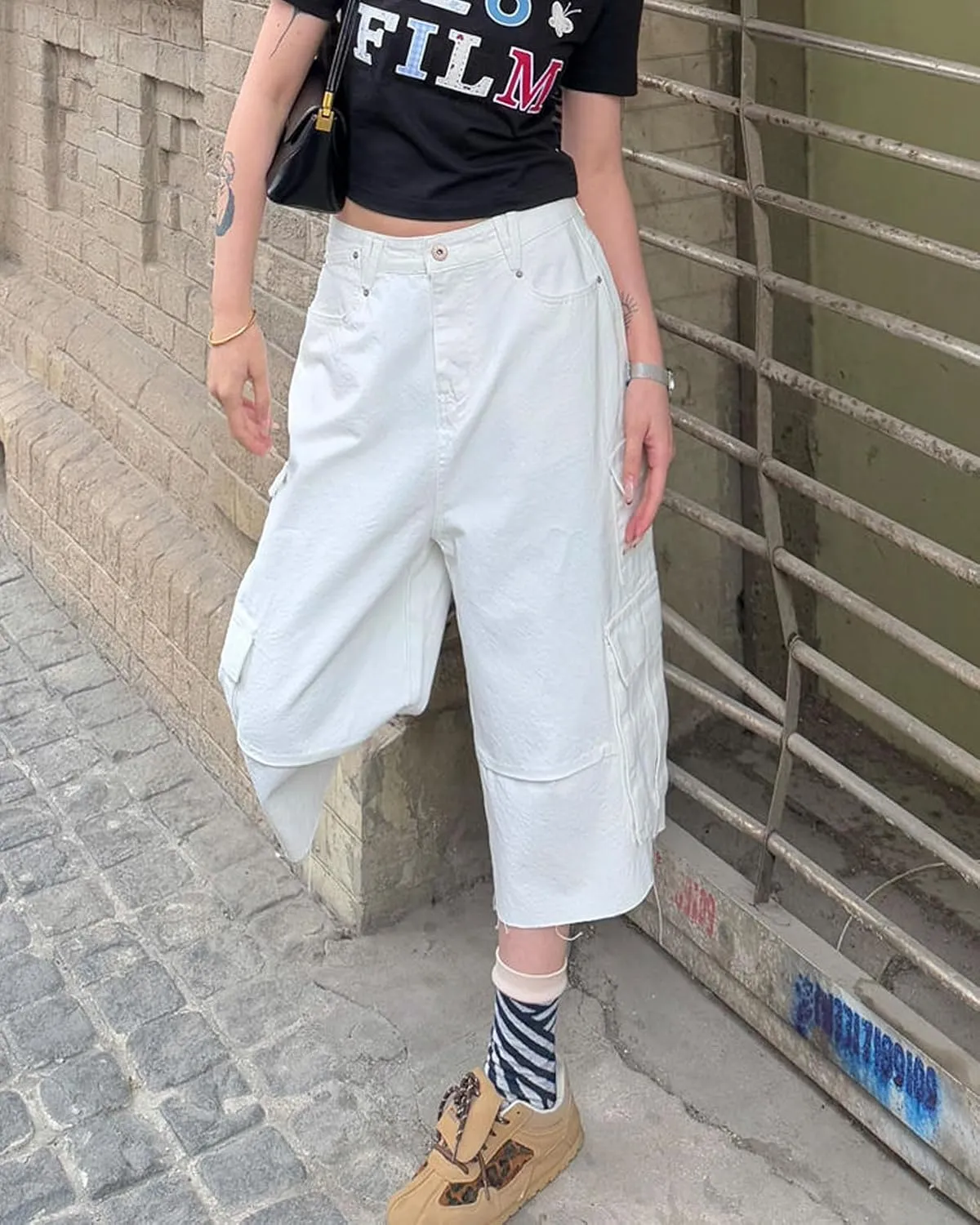 Women Graphic Cargo Baggy Jorts Y2K Cute Dog Cat Print Wide Leg Fringe Jean Shorts with 8 Pockets Summer Streetwear