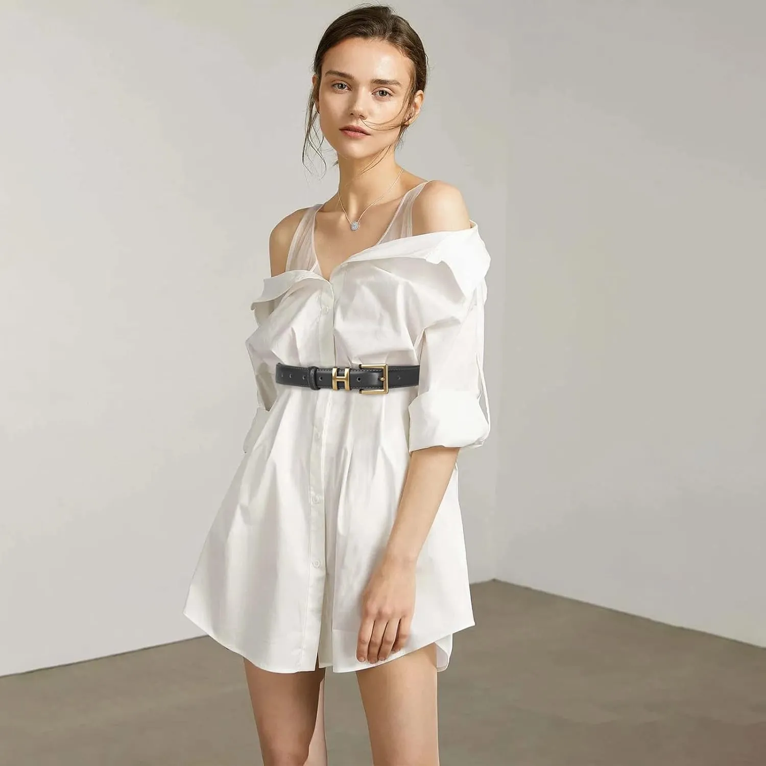 Women's Fashion Classic Metal Buckle Leather Belt with Jeans Dress
