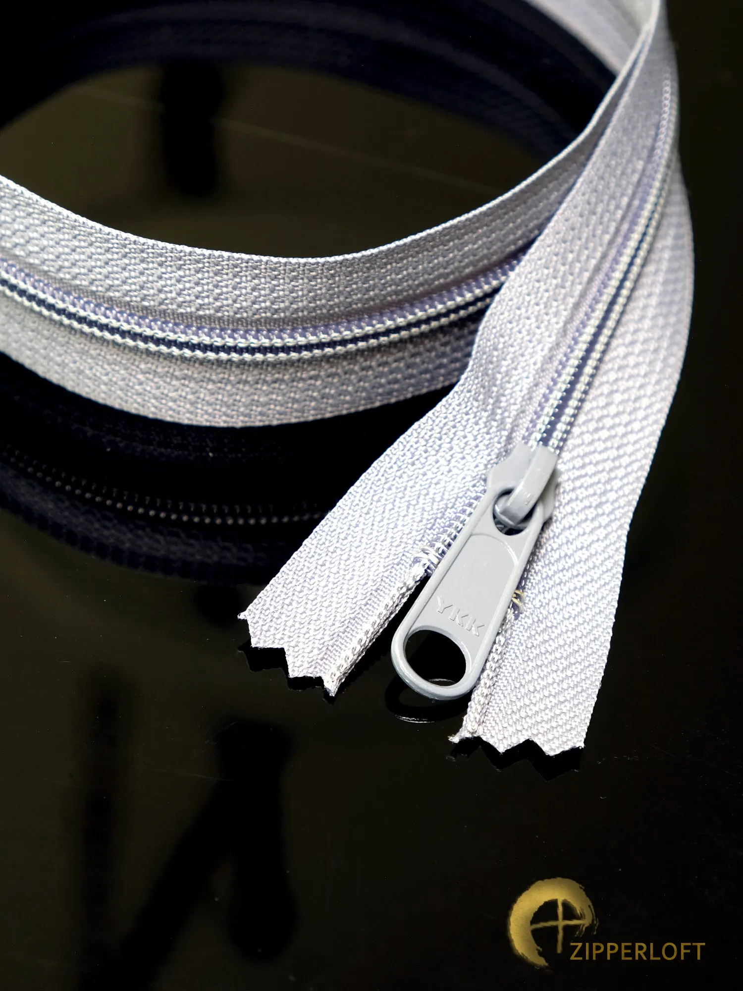 YKK #4.5 Heavy Duty Nylon Coil Purse Zipper (16/20/24") - 119 Pewter