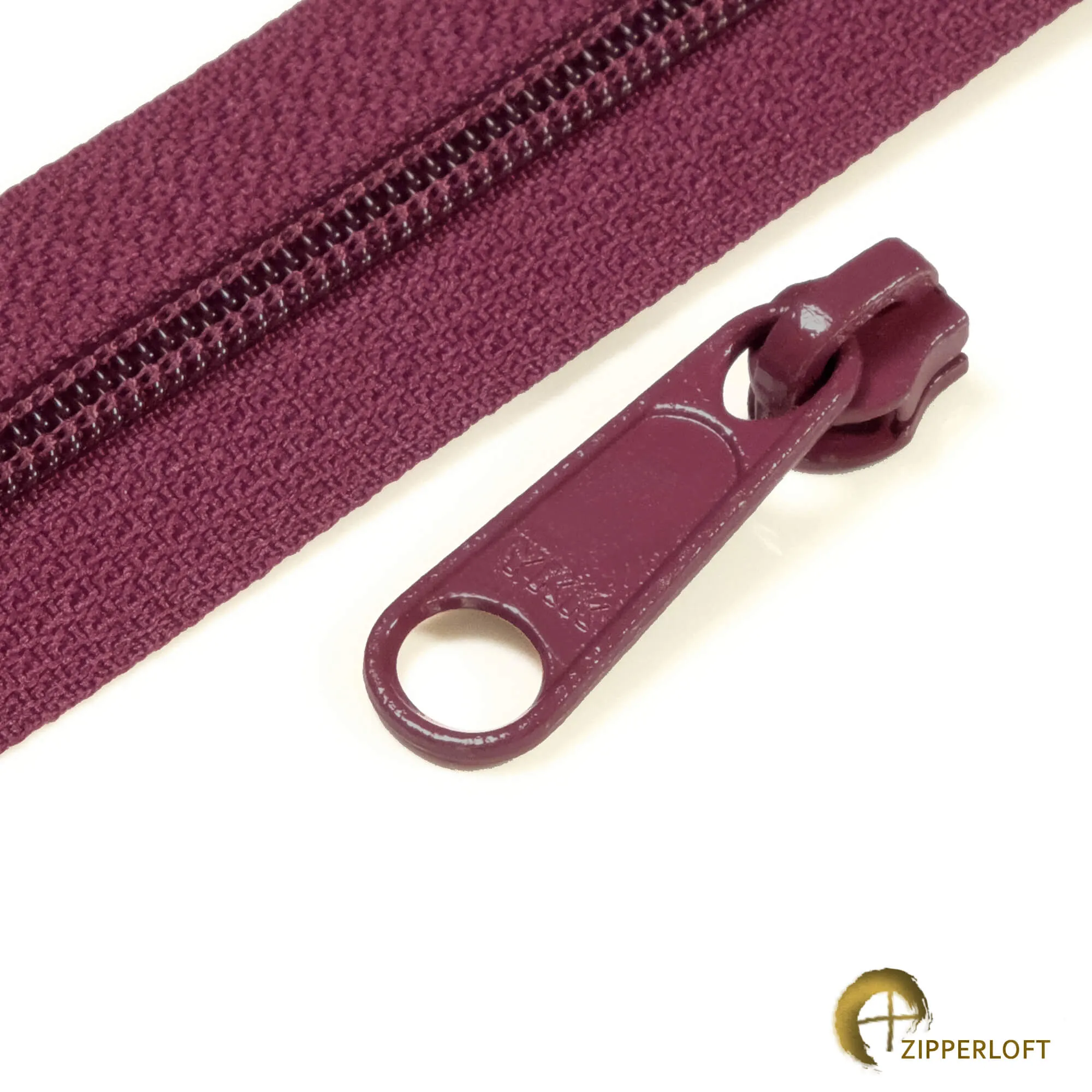 YKK #4.5 Heavy Duty Nylon Coil Purse Zipper (25") - 021 Wine